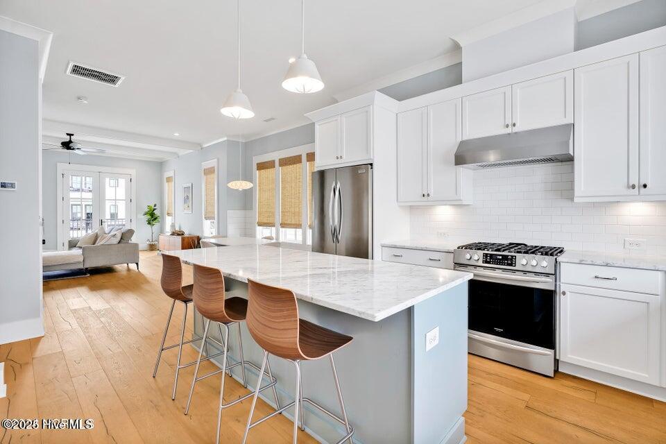 100546081 | Photo 12