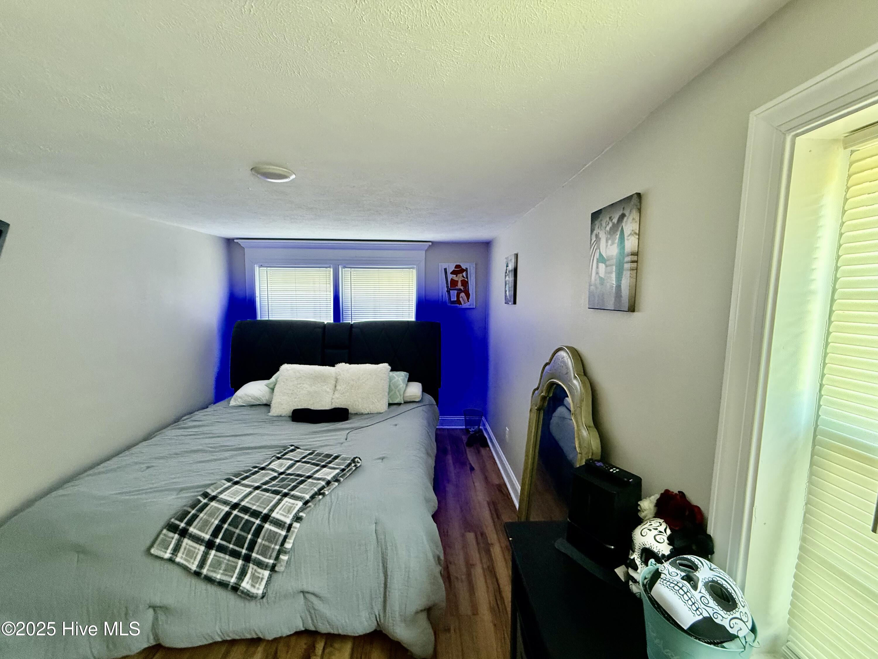 100514641 | Photo 17