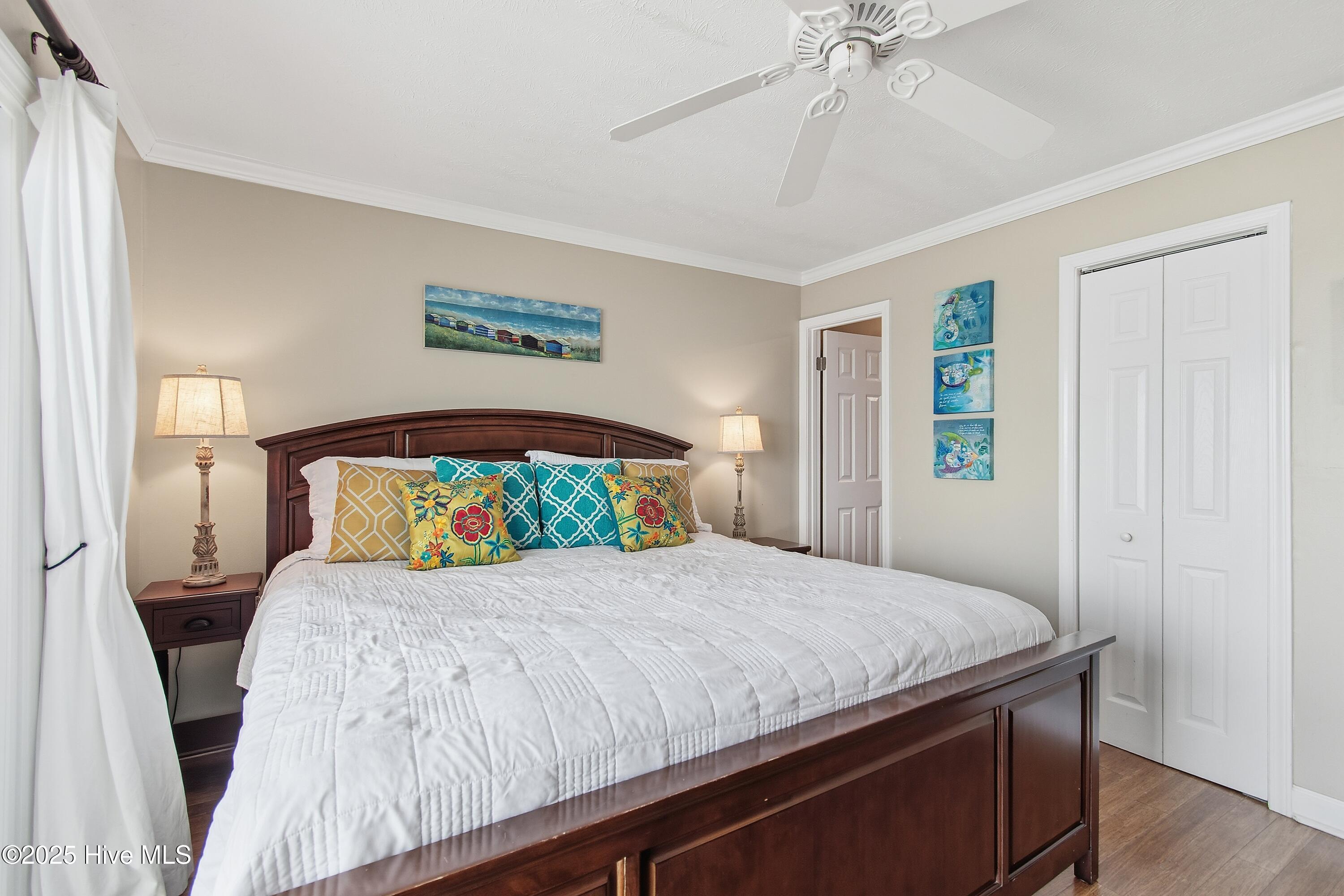 100544302 | Photo 28