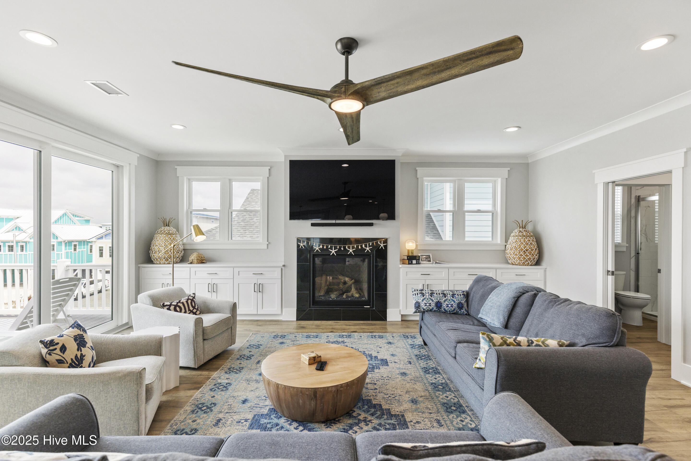 100504726 | Photo 15