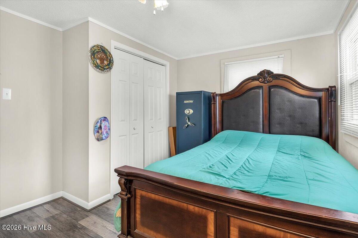 100551902 | Photo 84