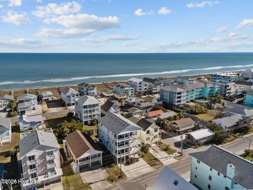 100570468 | Photo 50