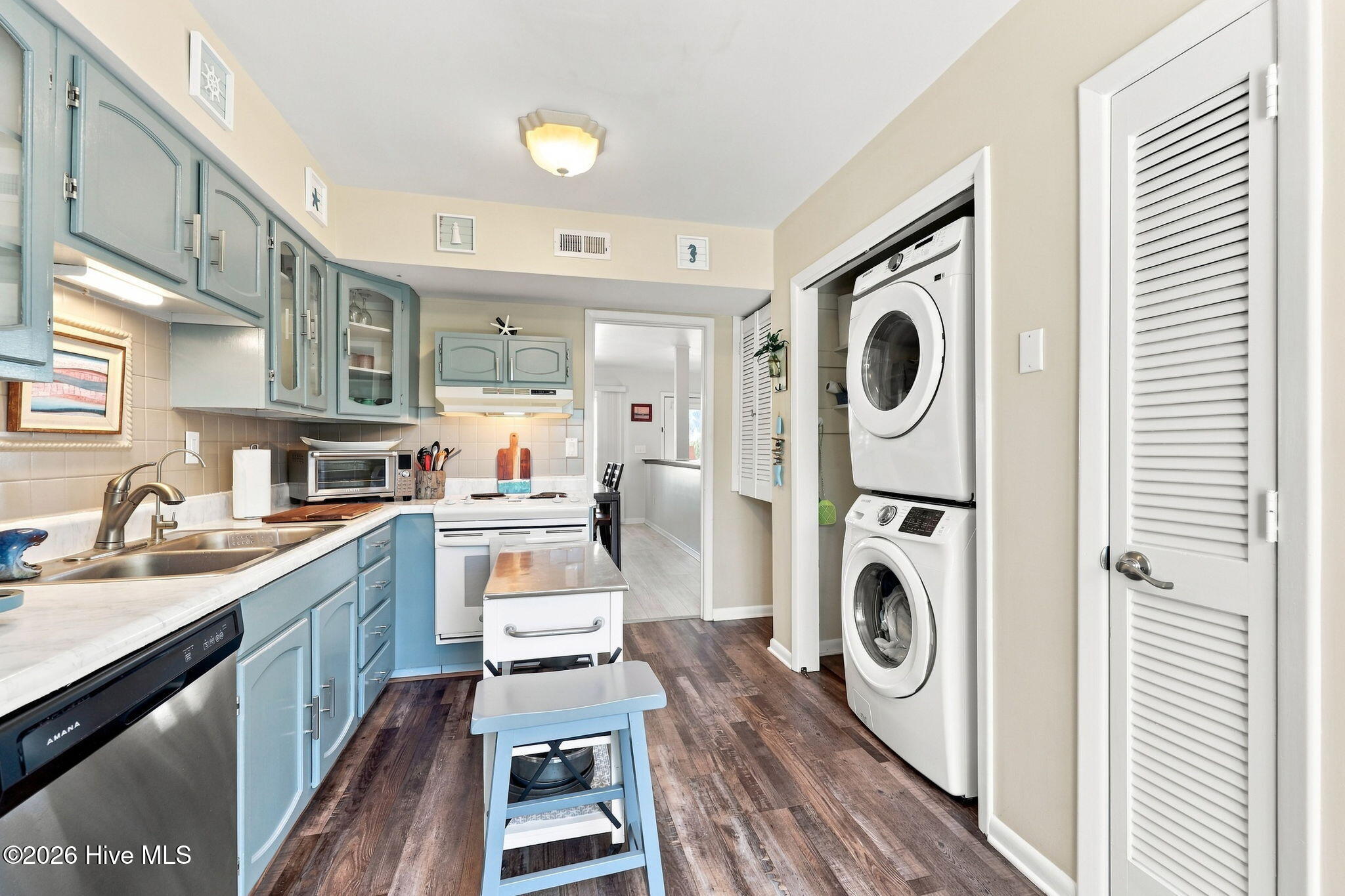 1112 E Ft Macon Road A,Atlantic Beach