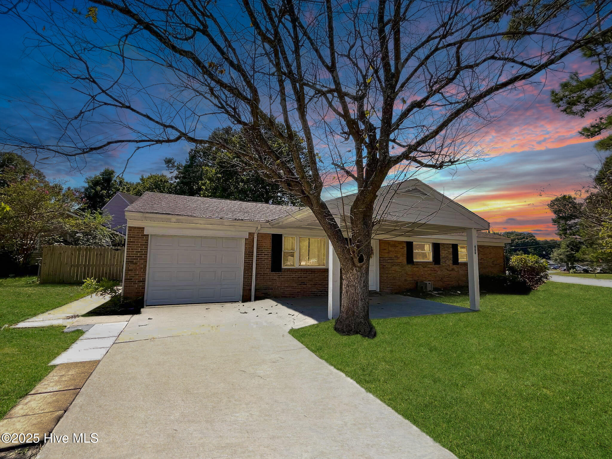 e126e64c-60aa-4922-a714-3e9385a9f94c