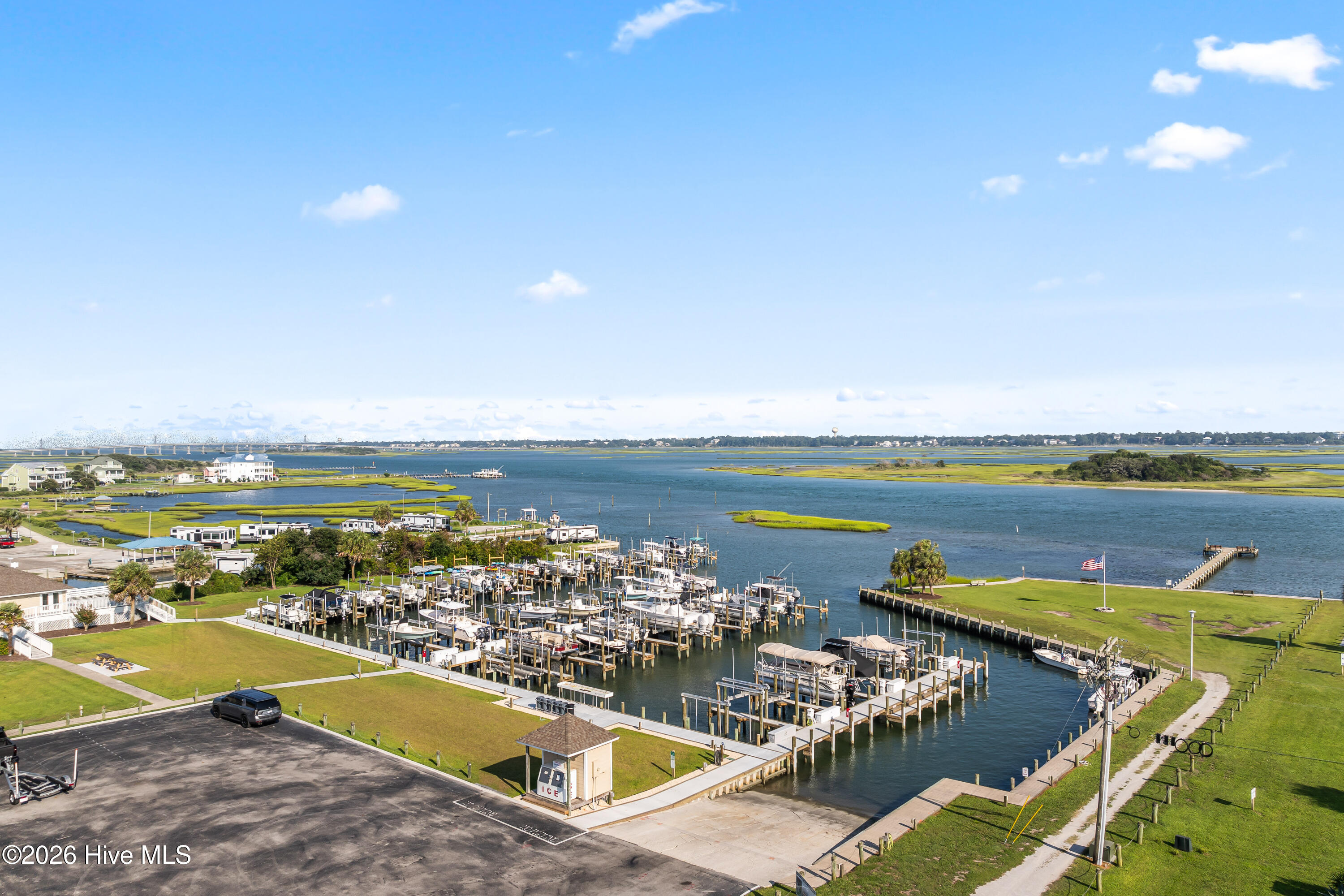 650 Cedar Point Boulevard B 25,Cedar Point