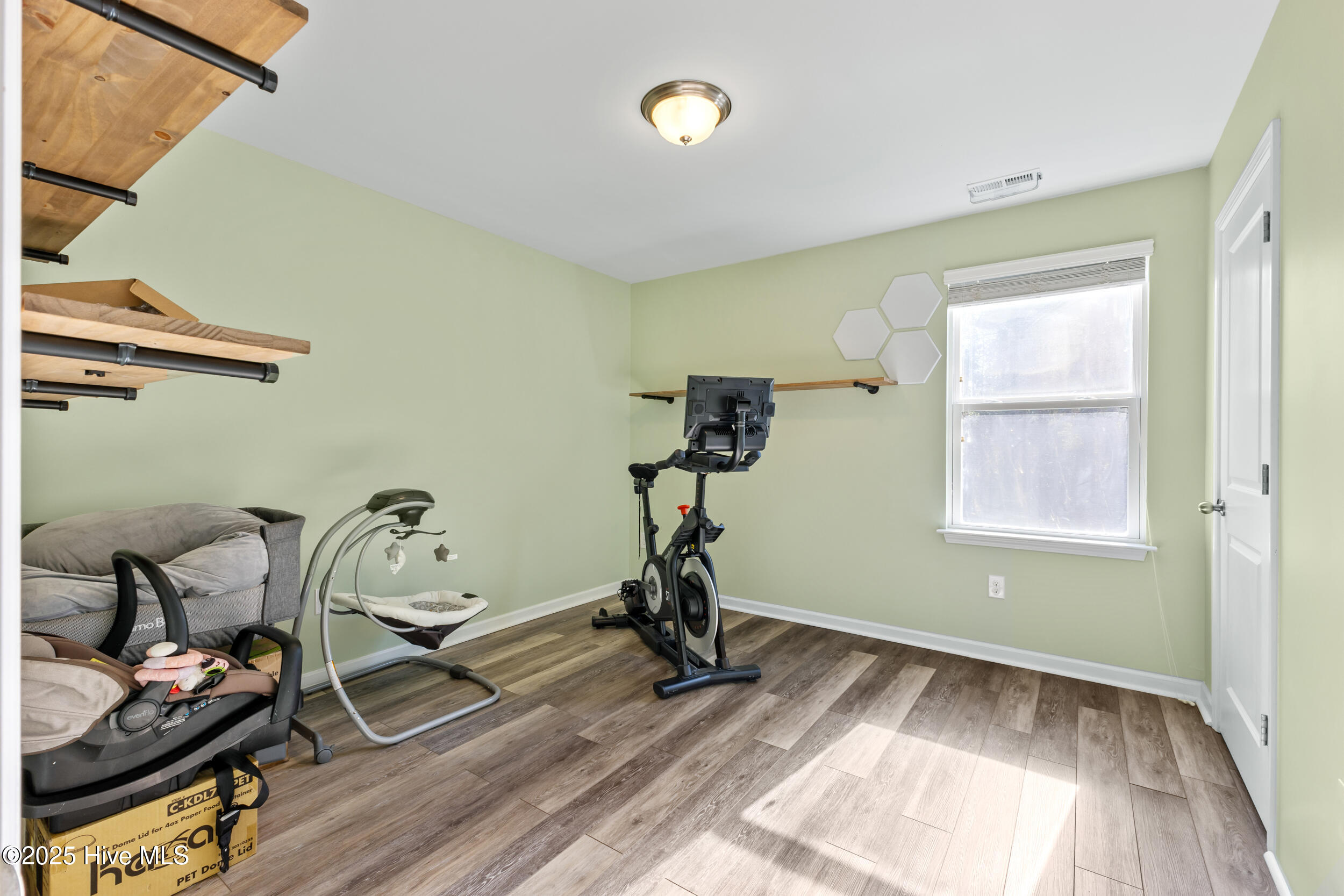 100545034 | Photo 22