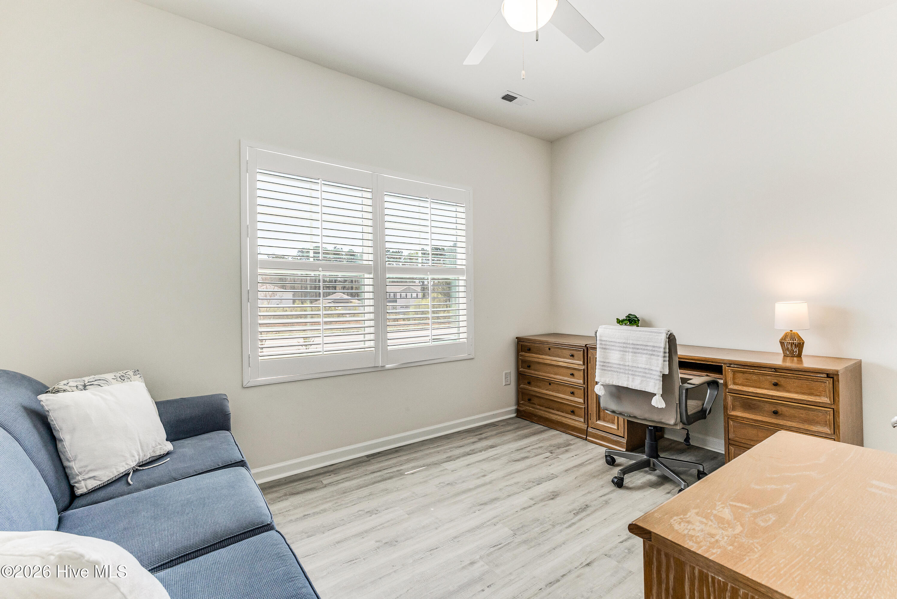 100562750 | Photo 31