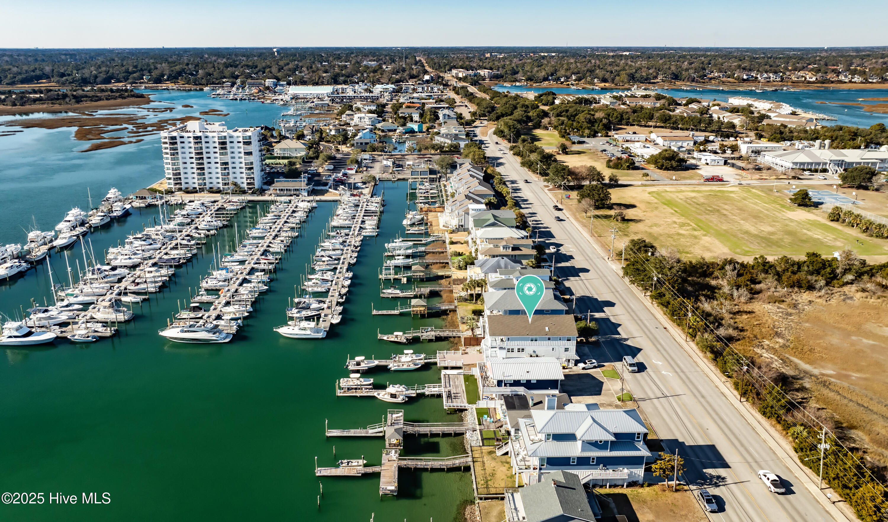 100469434 | Photo 70