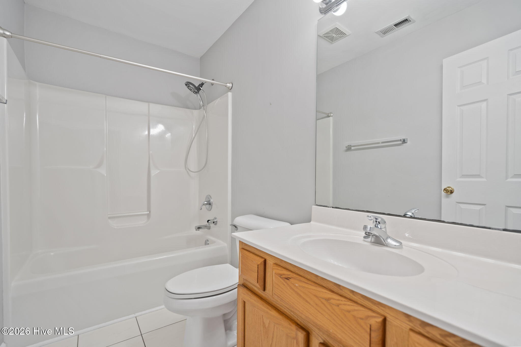 100560149 | Photo 34