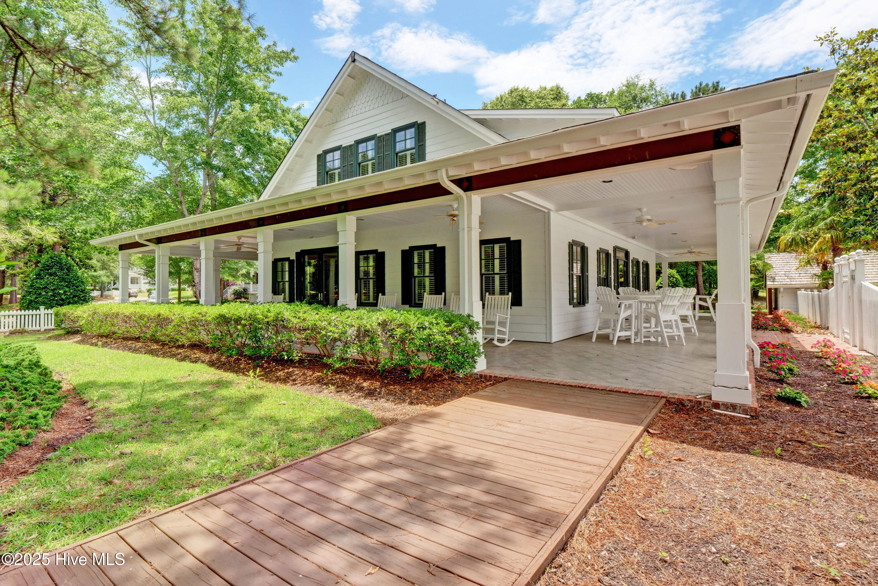 100517426 | Photo 55