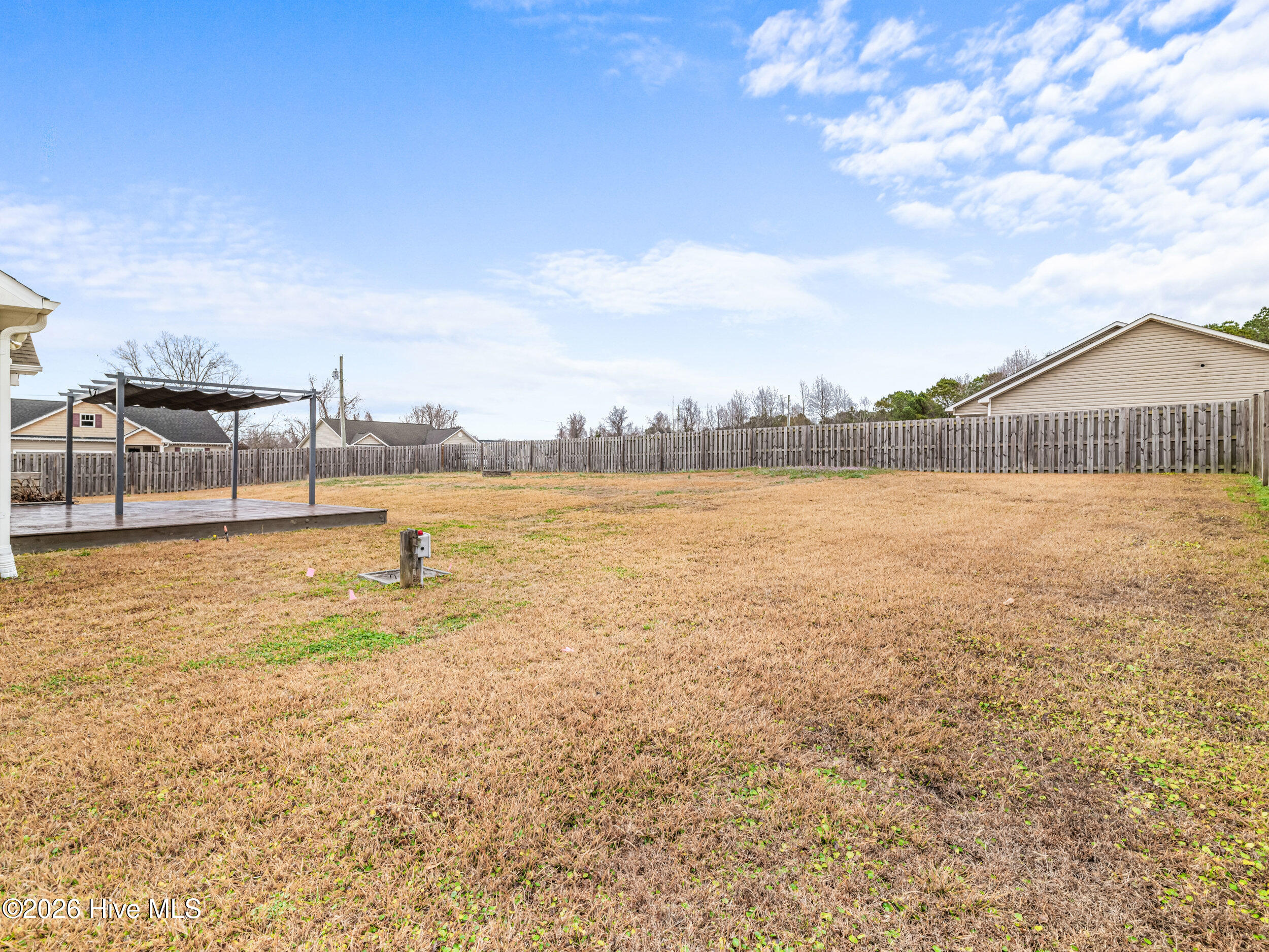 100548593 | Photo 40