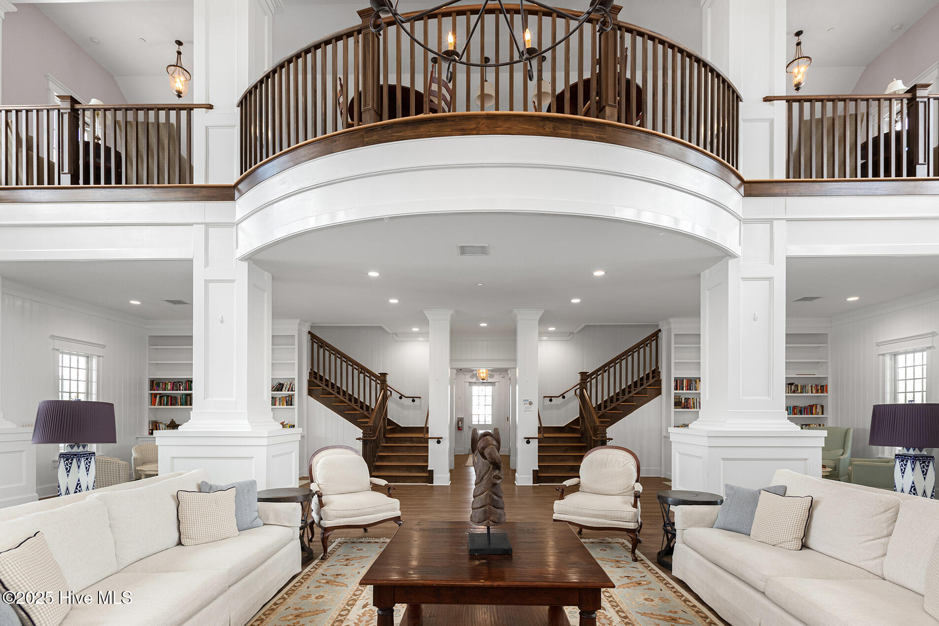 100484964 | Photo 52