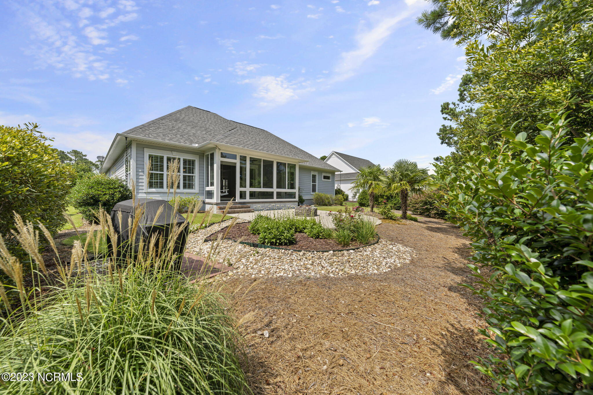 100553667 | Photo 30