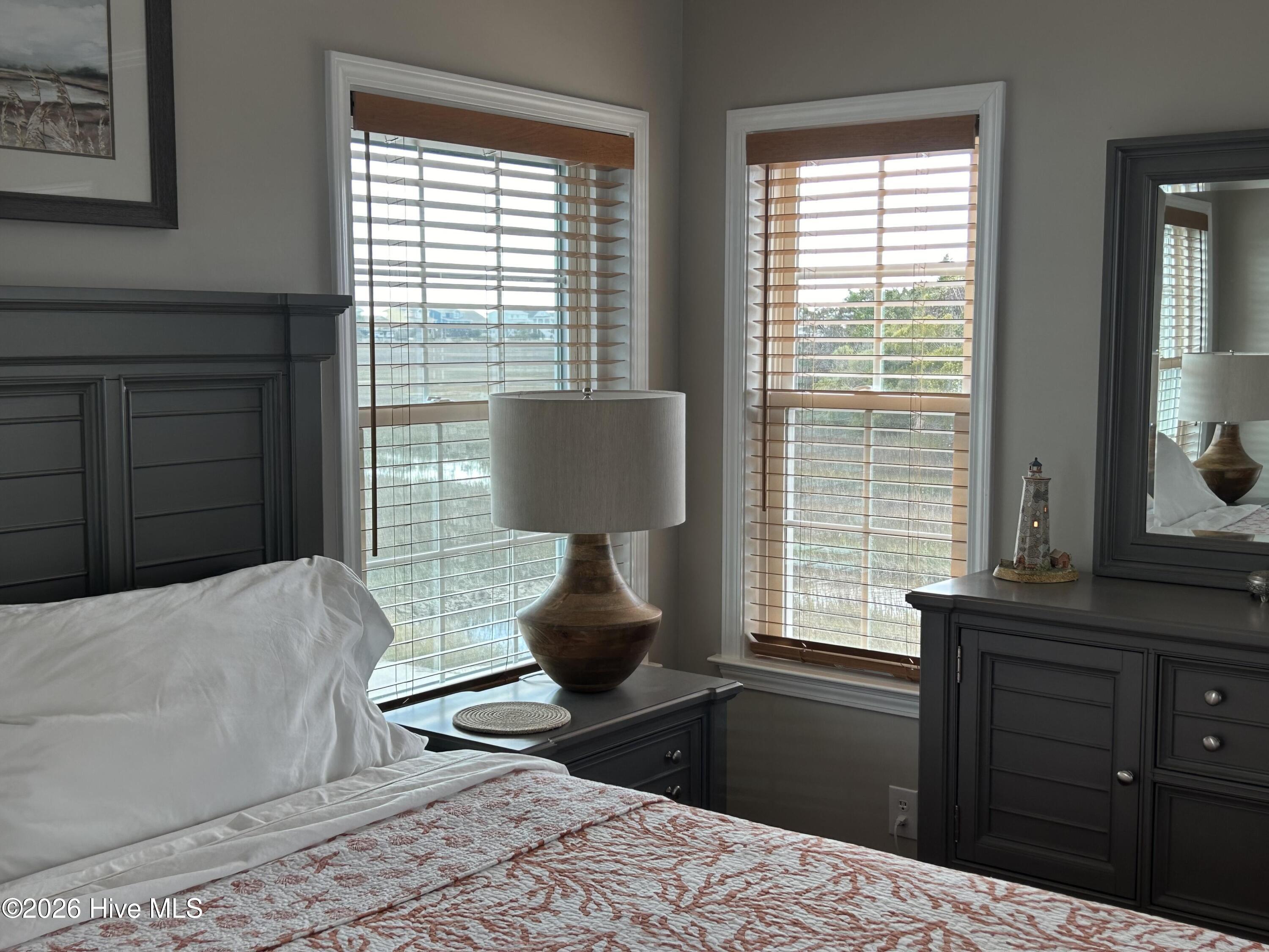 100553308 | Photo 13