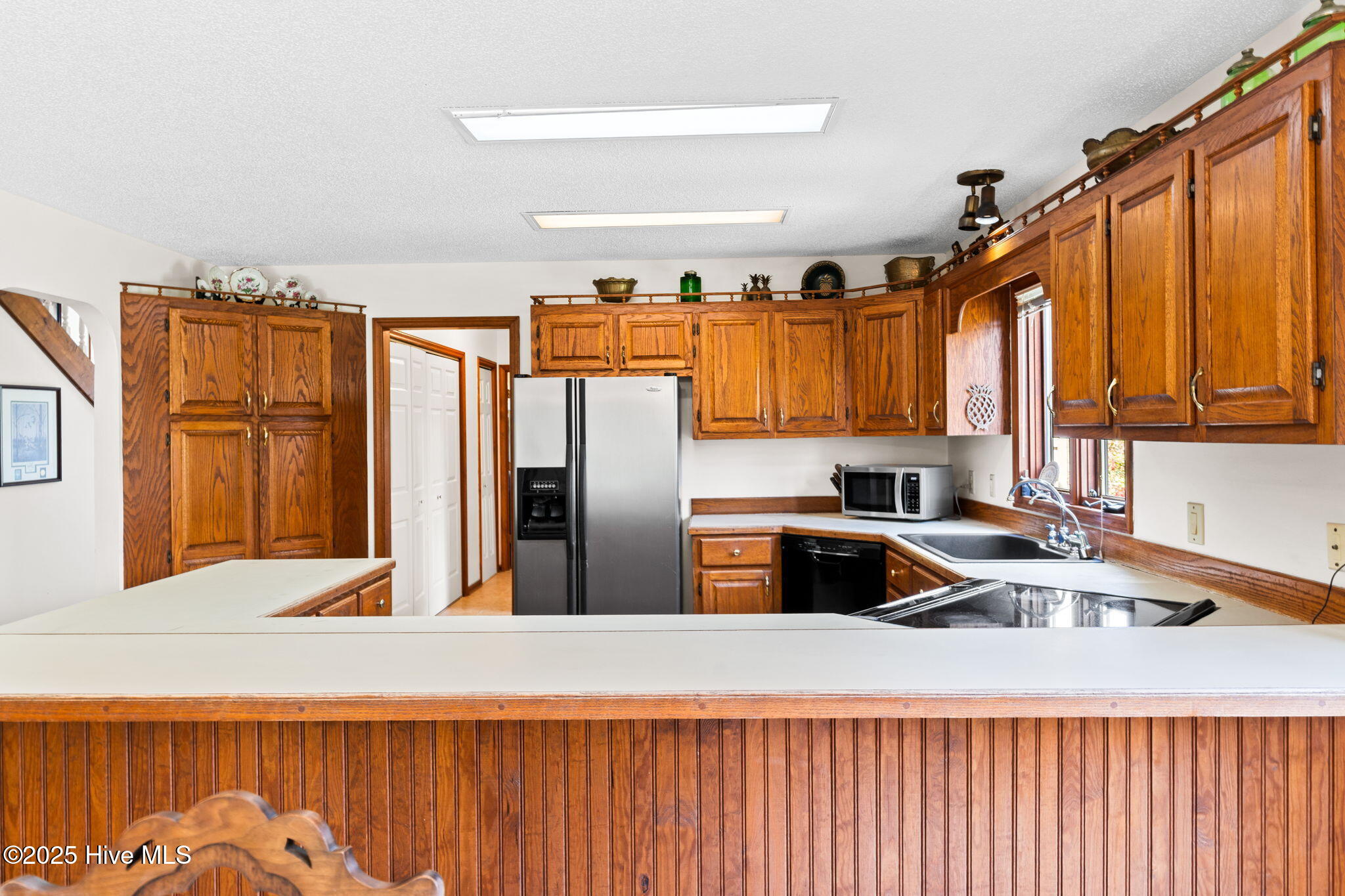 100557688 | Photo 18