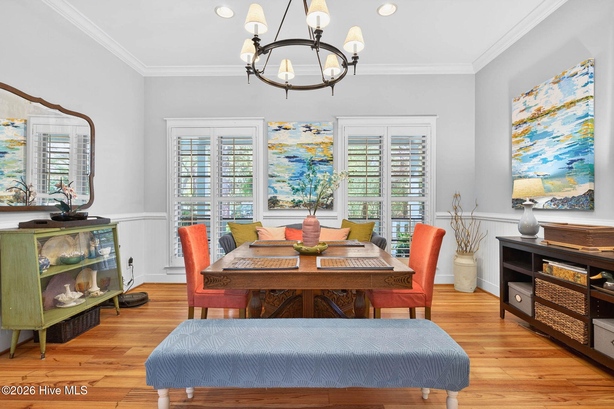 100564993 | Photo 20