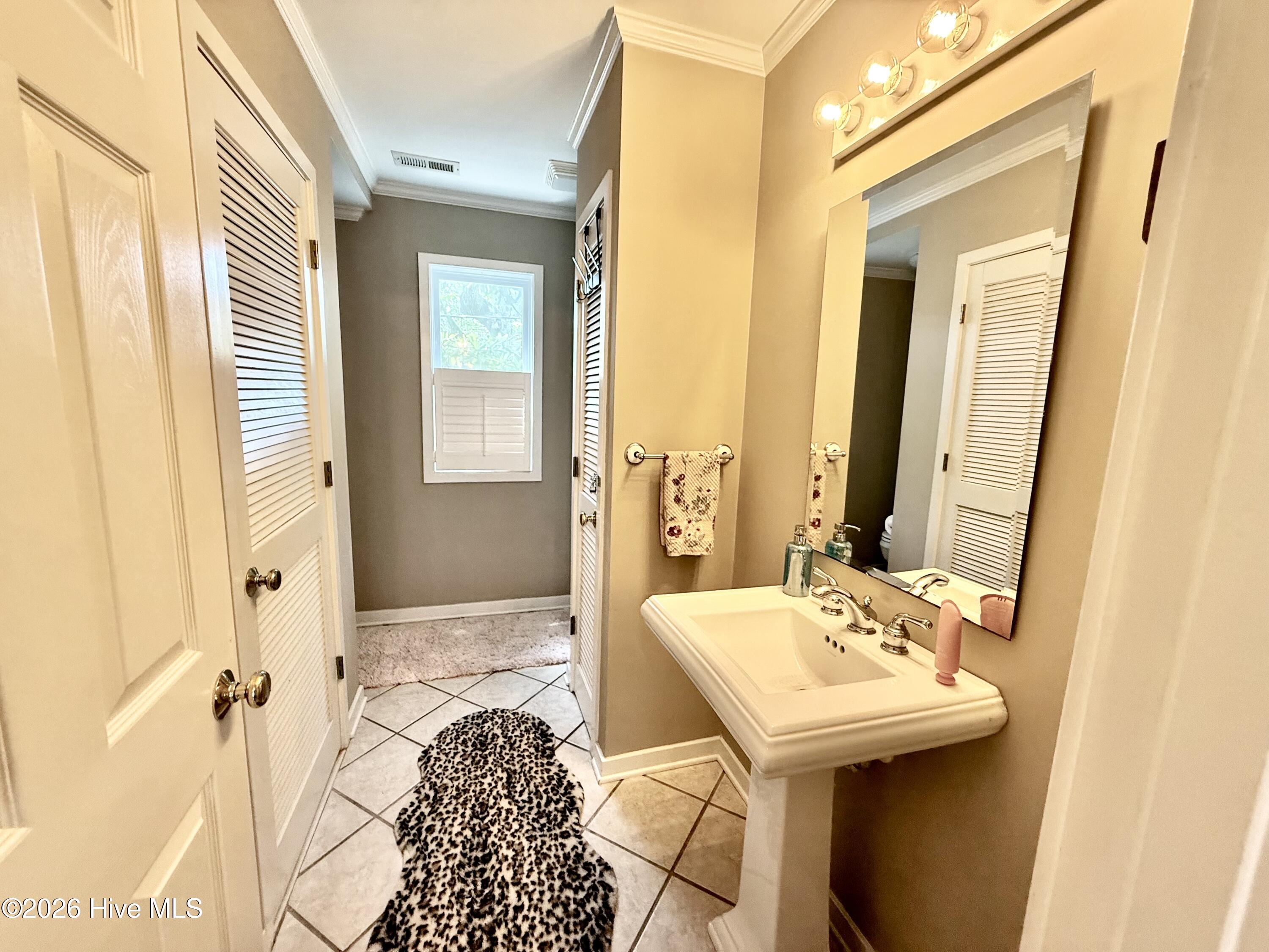 2807 Arendell Street,Morehead City