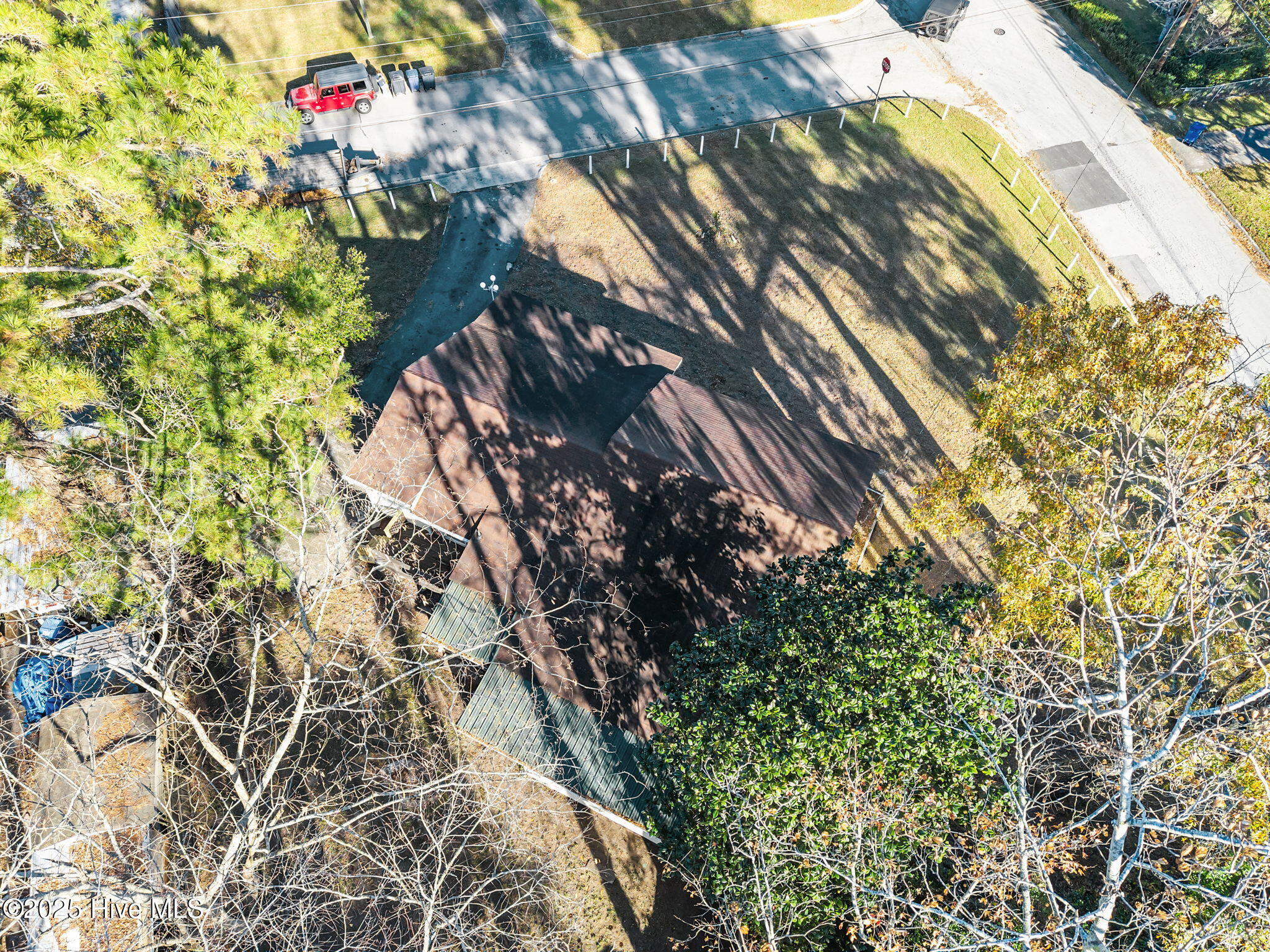 100543072 | Photo 37