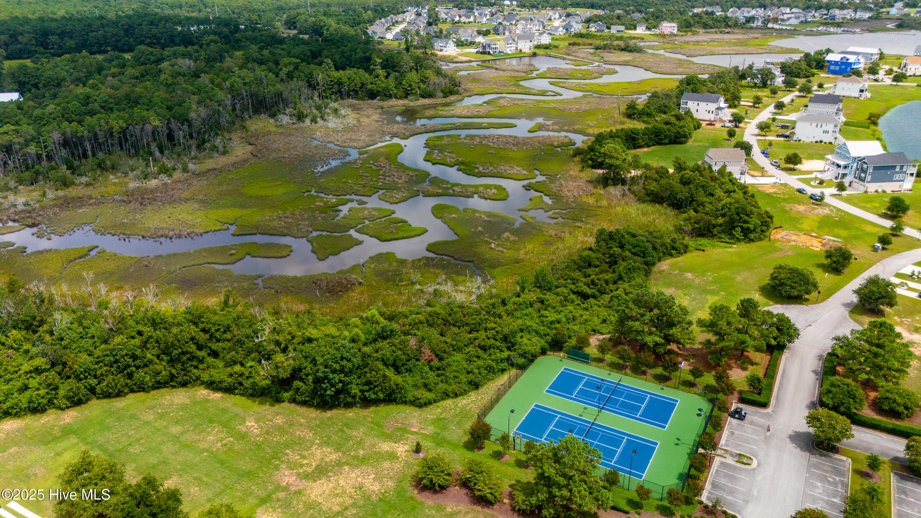 Community tennis courts