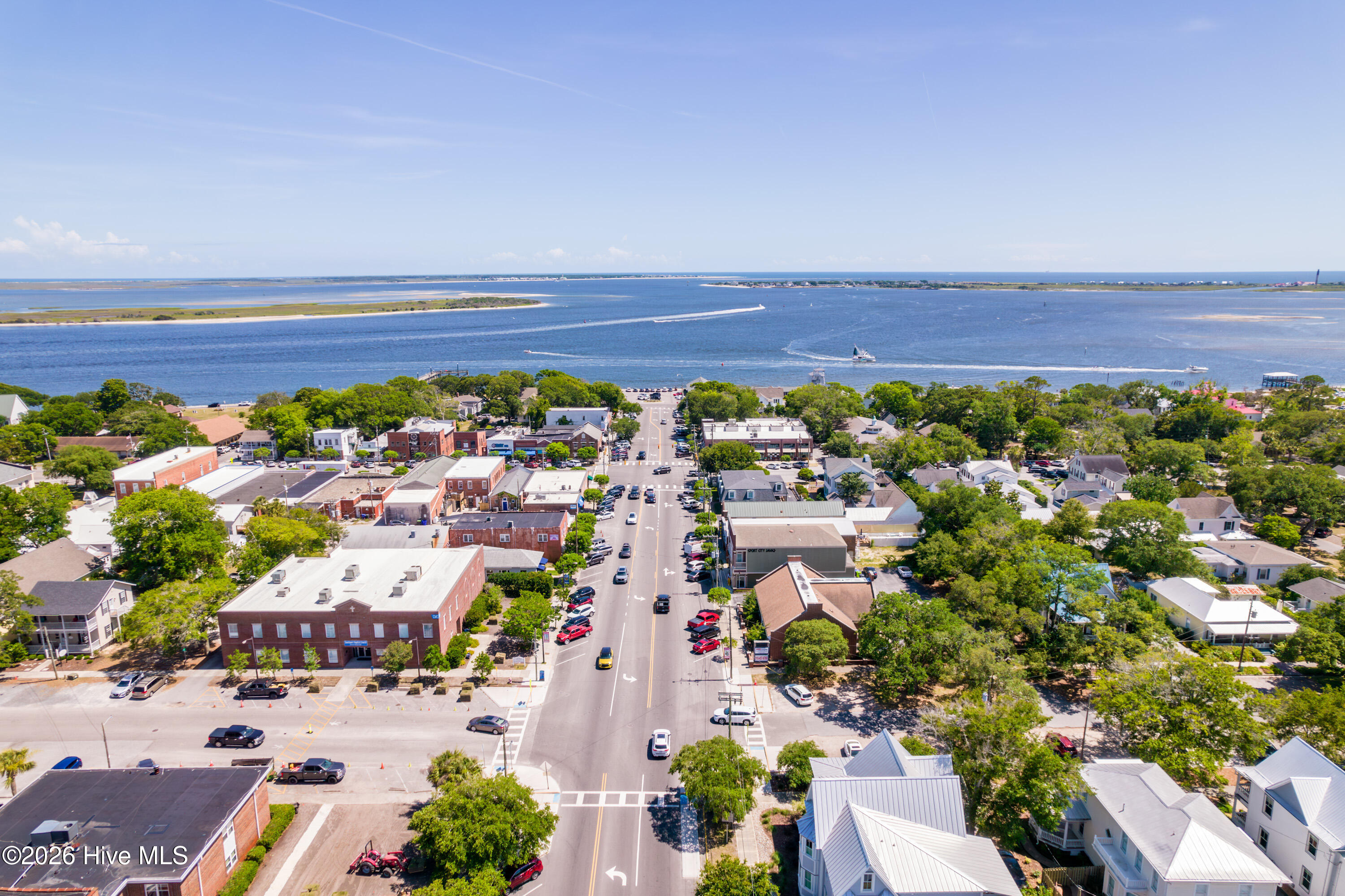 100564618 | Photo 55