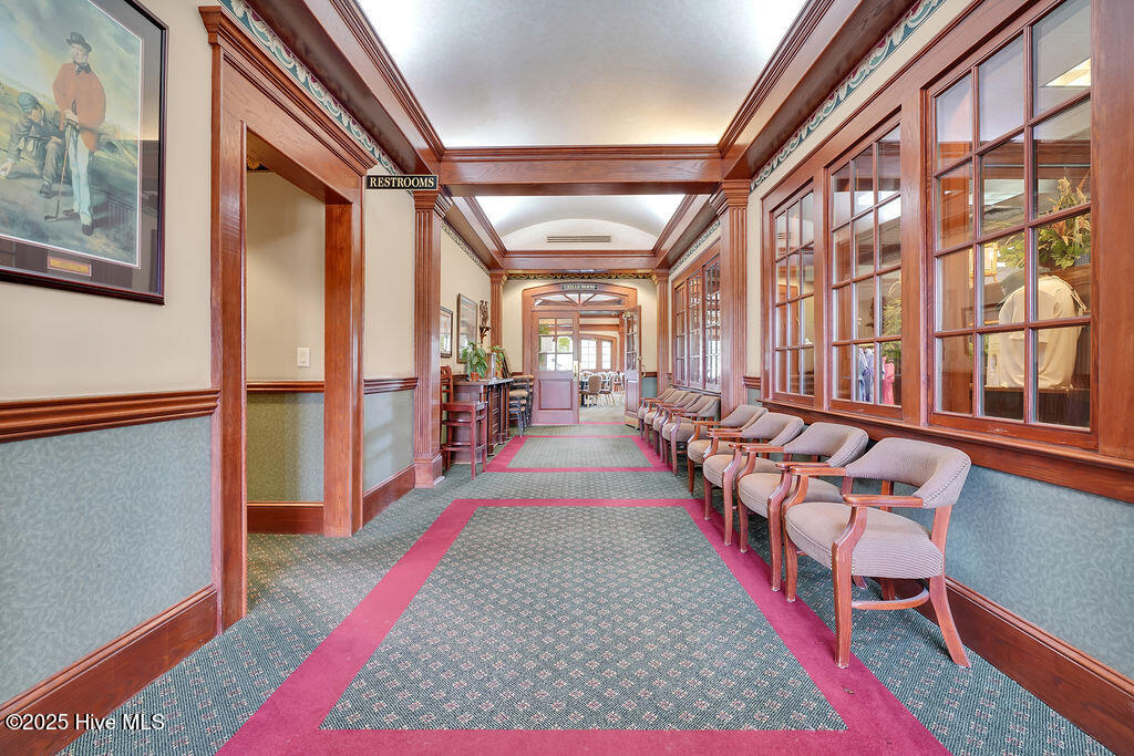 100535984 | Photo 132