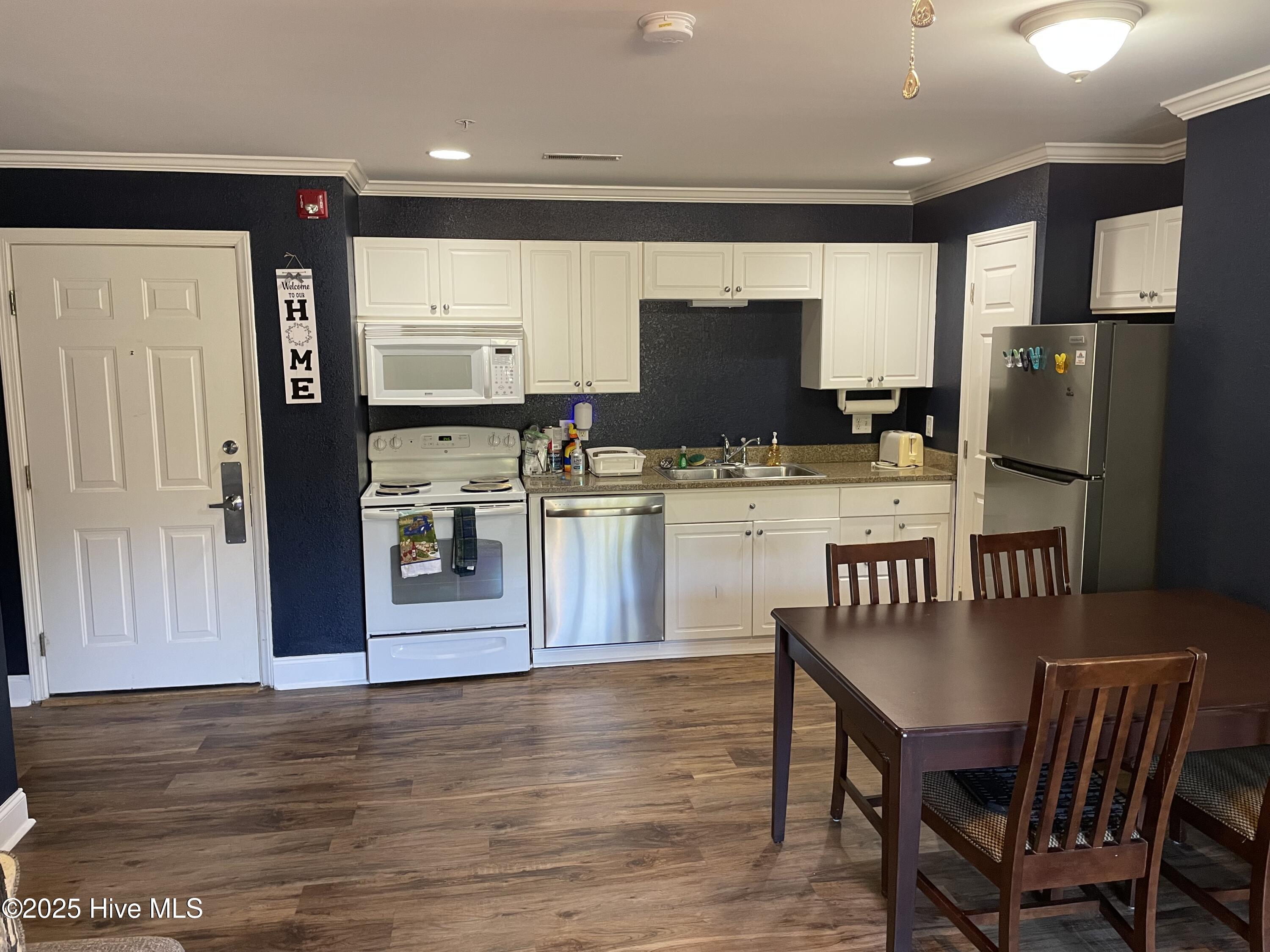 Homes for sale in Carthage, NC | 530 Little River Farm Blvd #105 D, Carthage, NC 28327 | MLS# 100540718