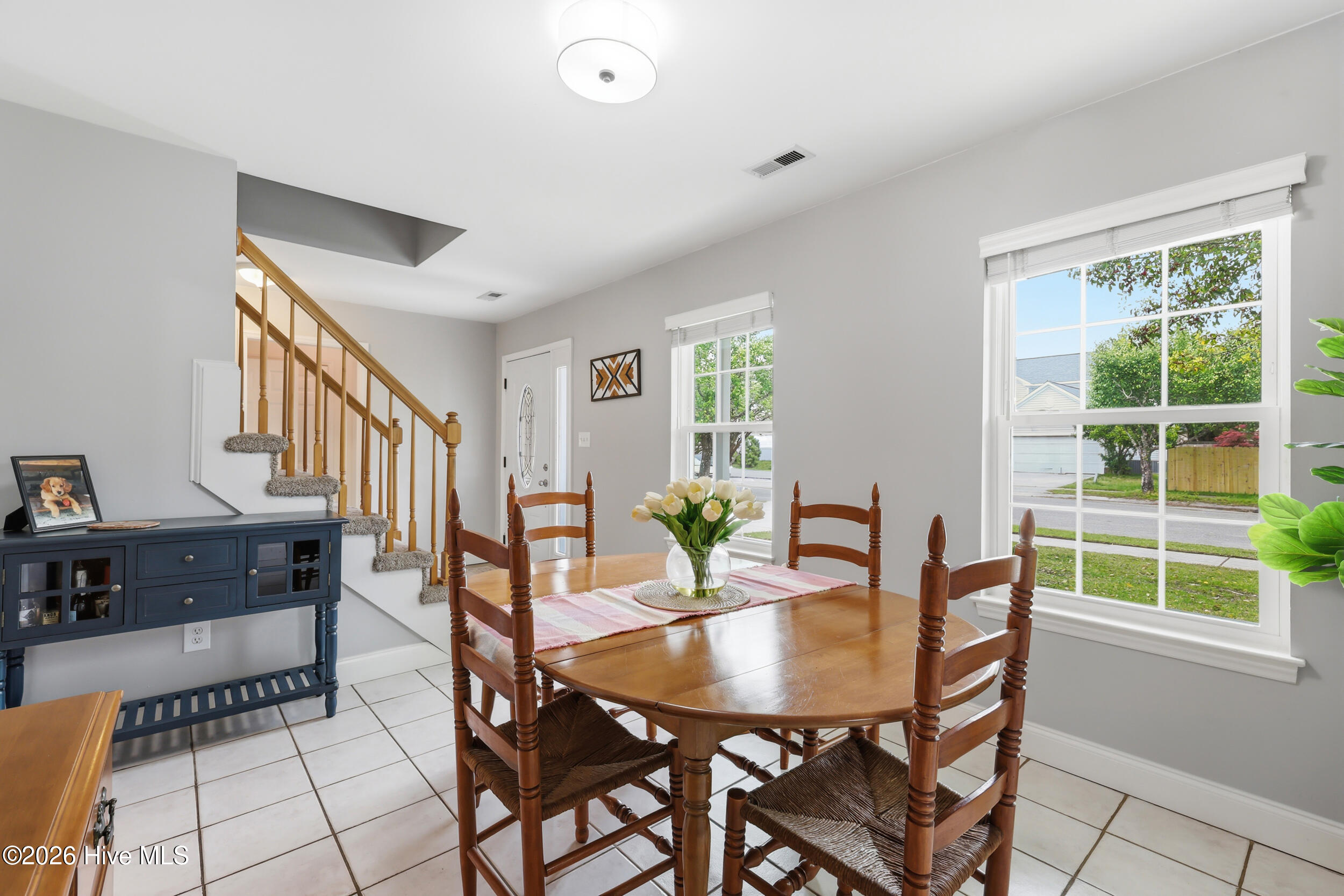 100565857 | Photo 20