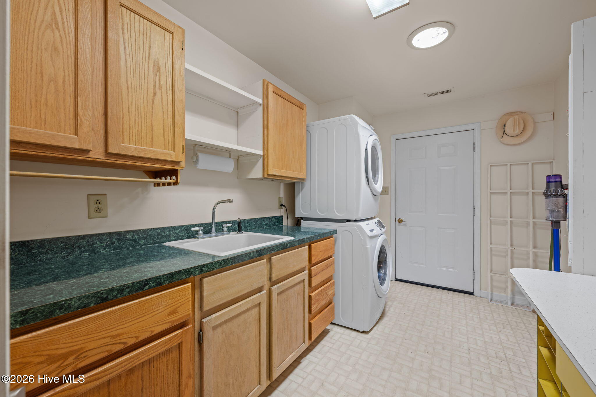 5917 Santo Domingo Court, New Bern, NC, 28560