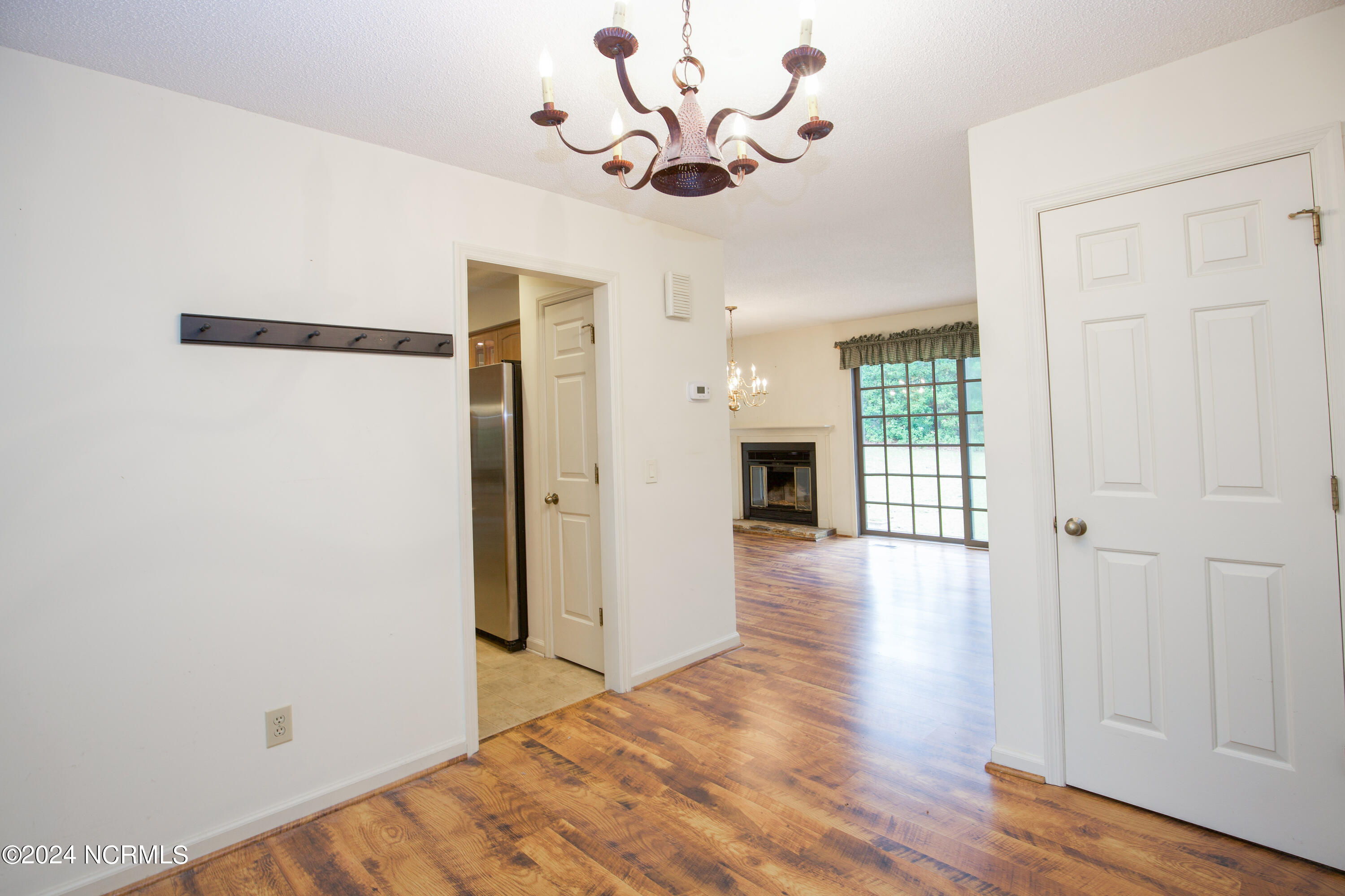 620 Diamondhead Dr S-4