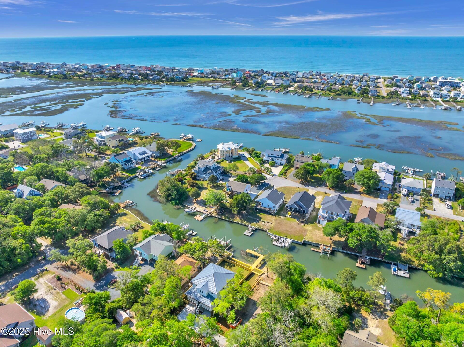 100547120 | Photo 55