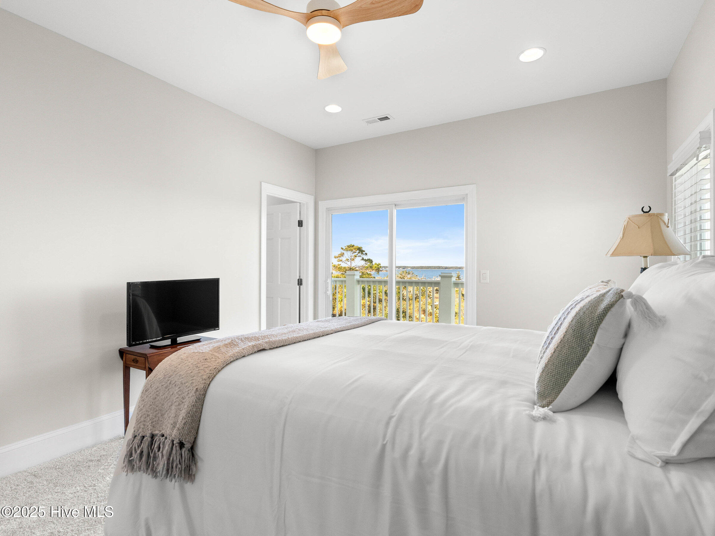 4202 Emerald Drive, Emerald Isle, NC, 28594