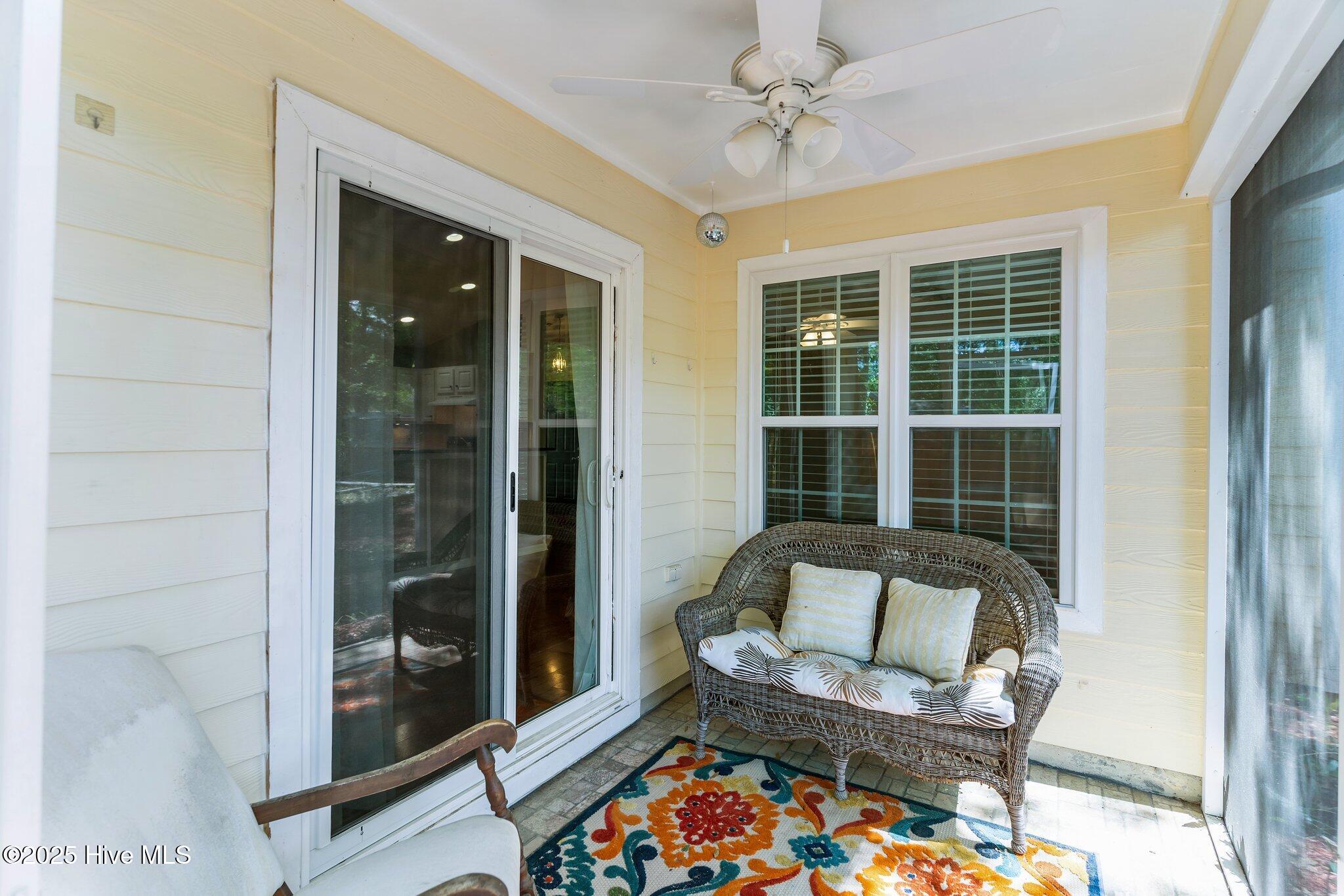 100505182 | Photo 14