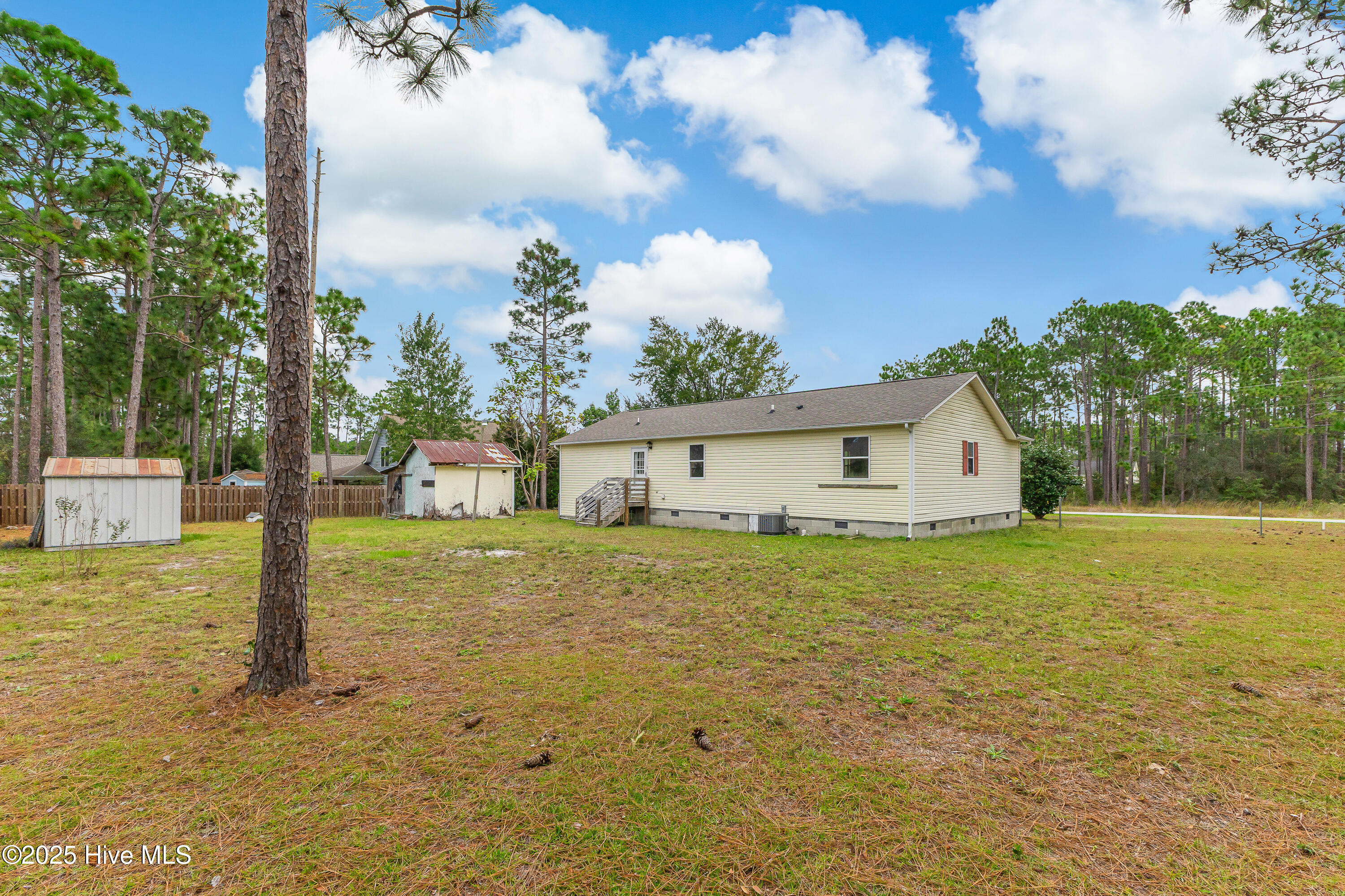 100528021 | Photo 27