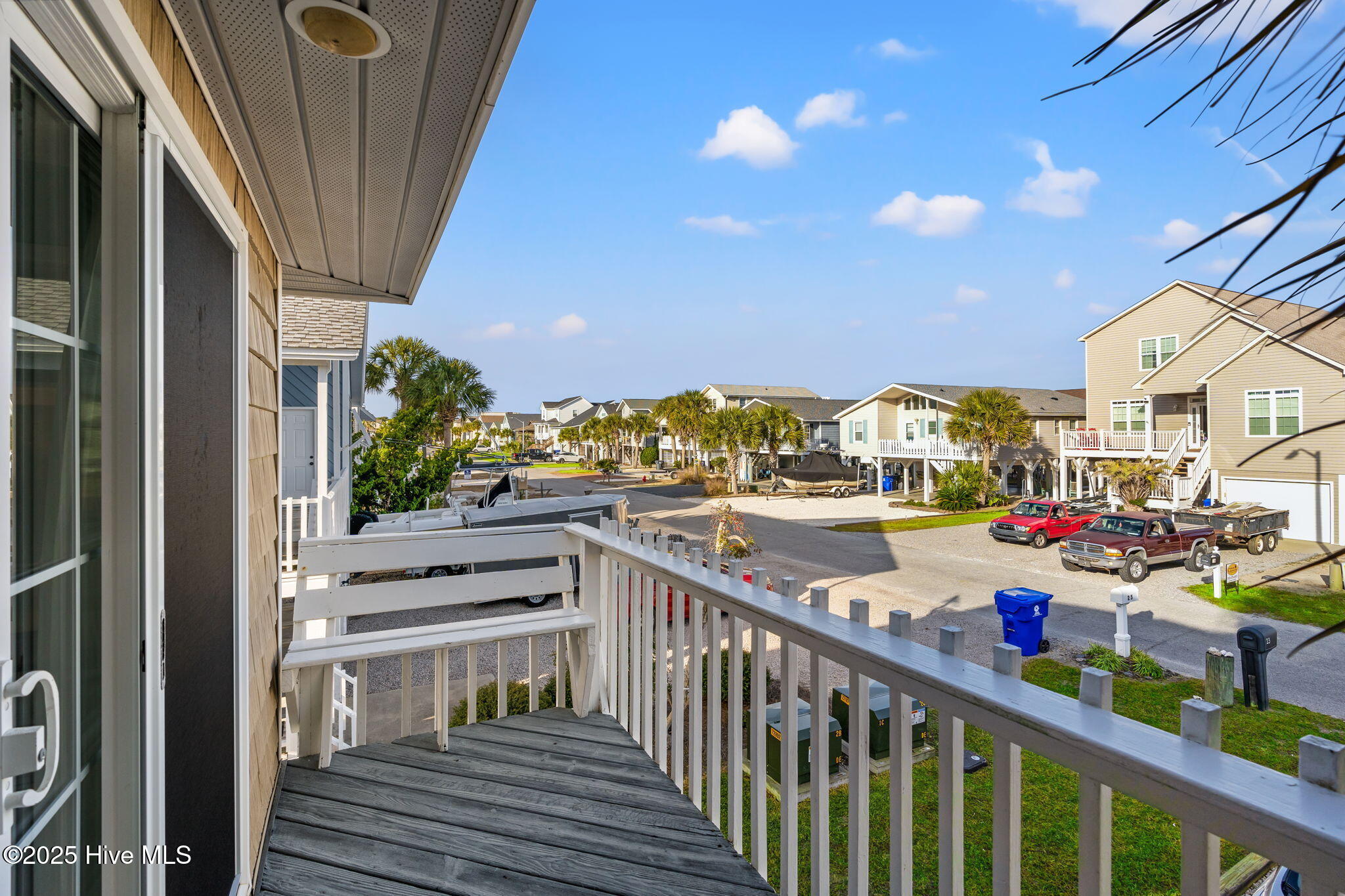 100542340 | Photo 16