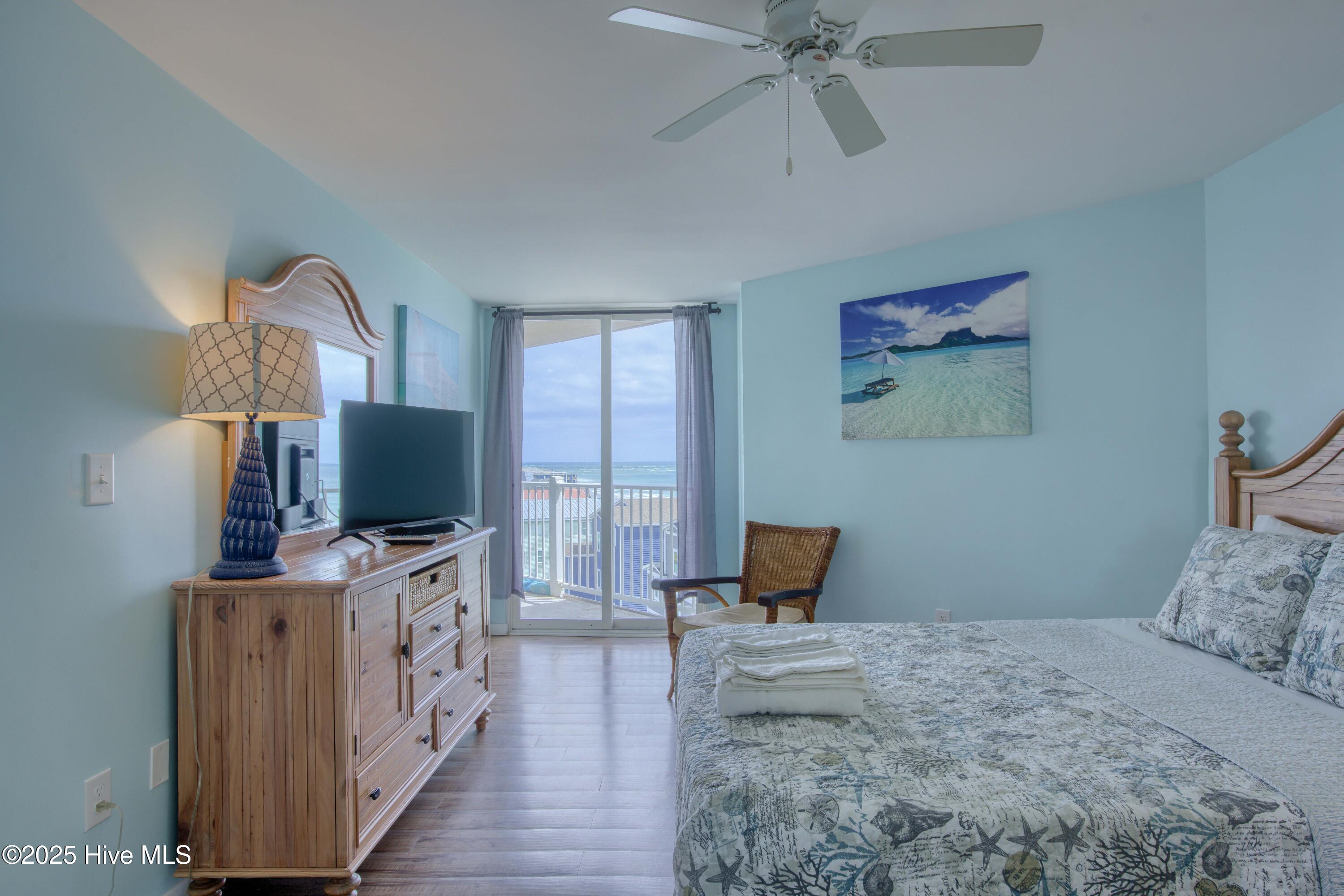 100529927 | Photo 17