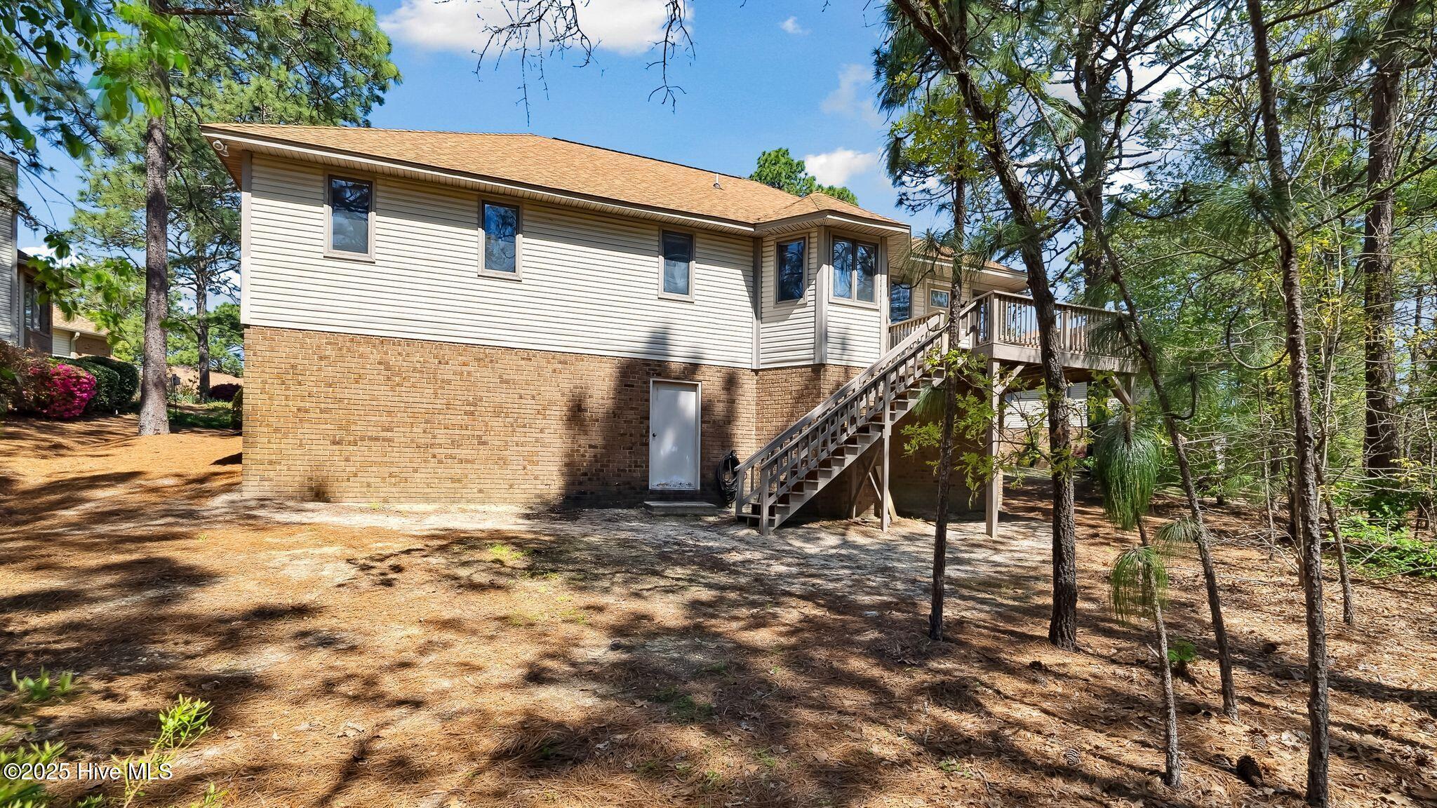 107 Pinnacle Court