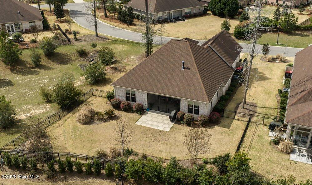 100560096 | Photo 29