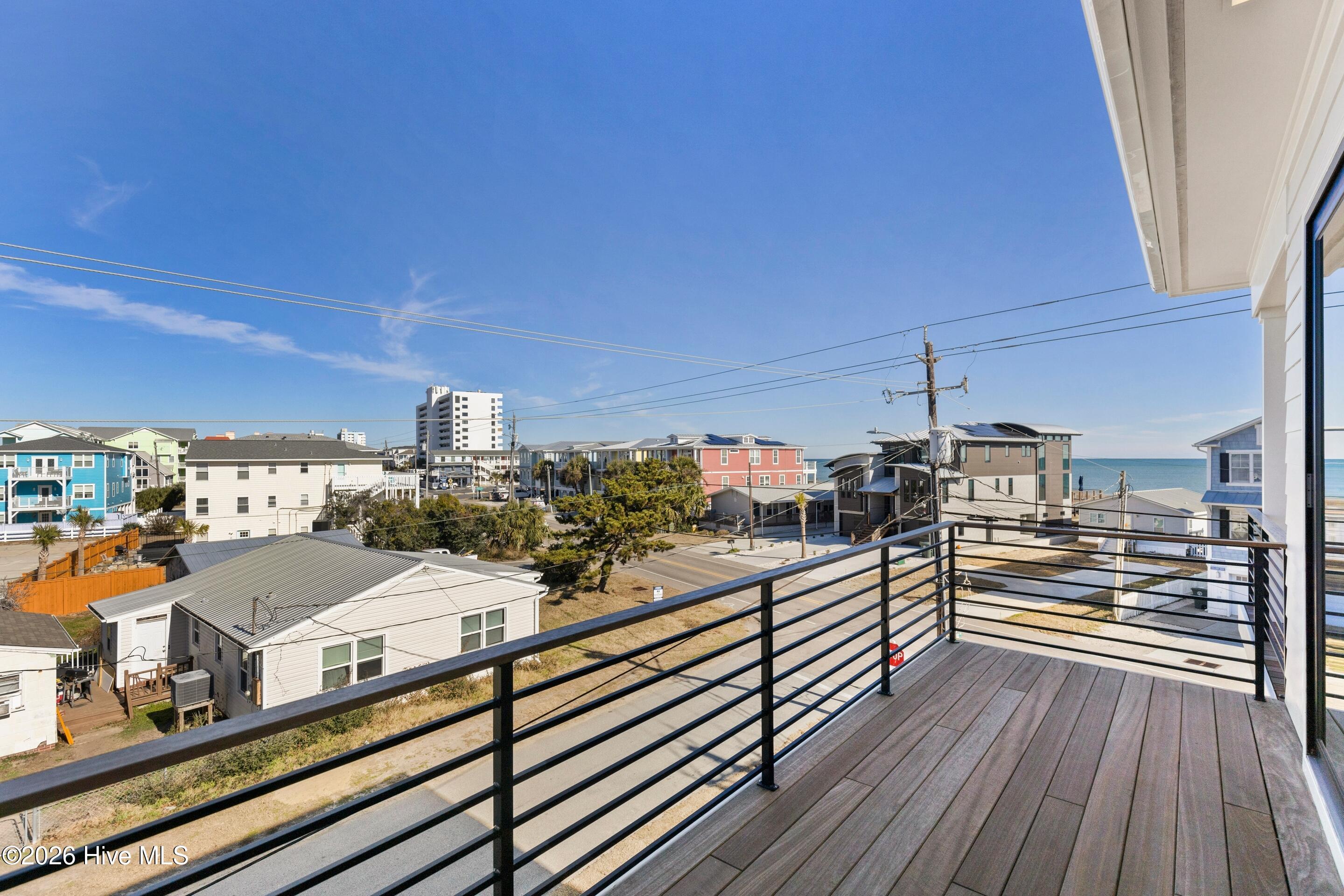 100545146 | Photo 44