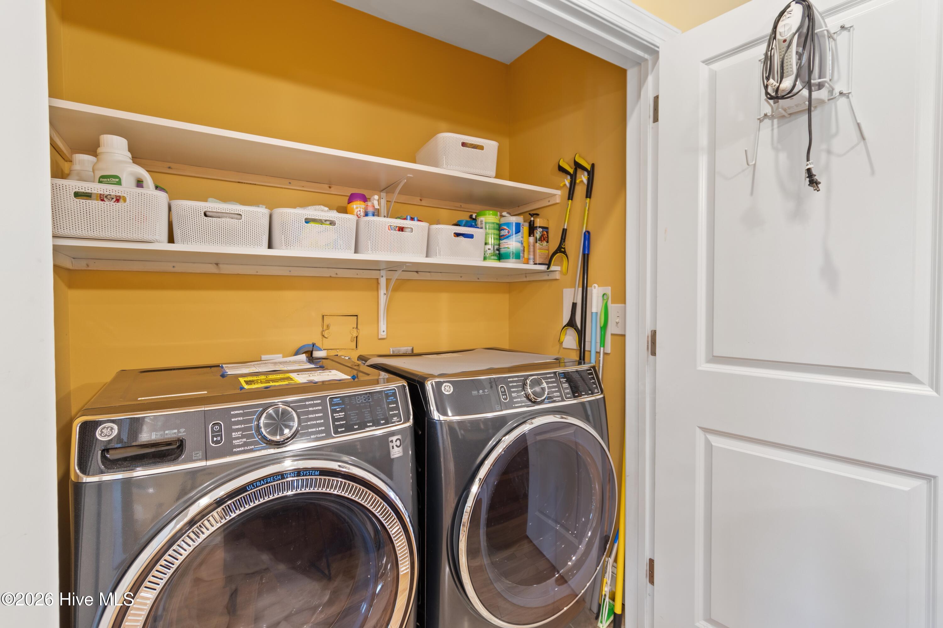 100566175 | Photo 24