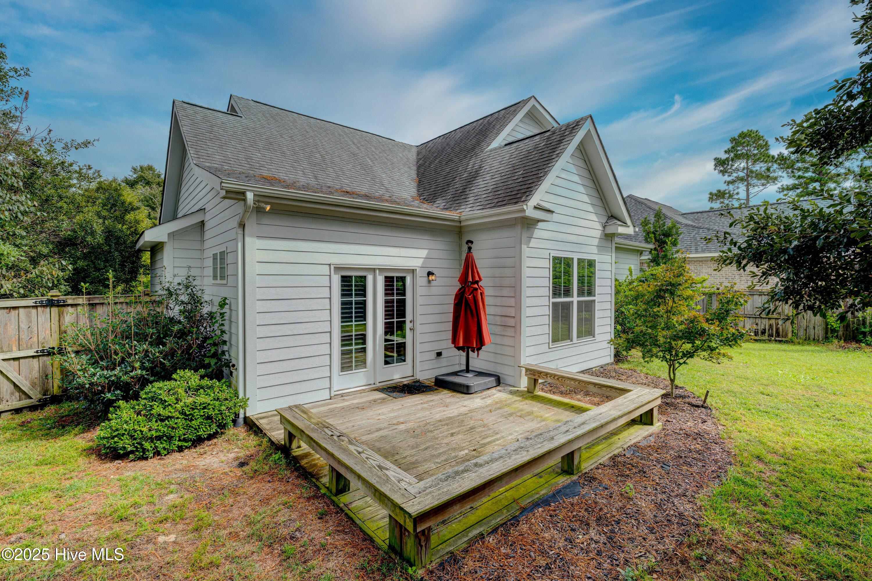 100536427 | Photo 44