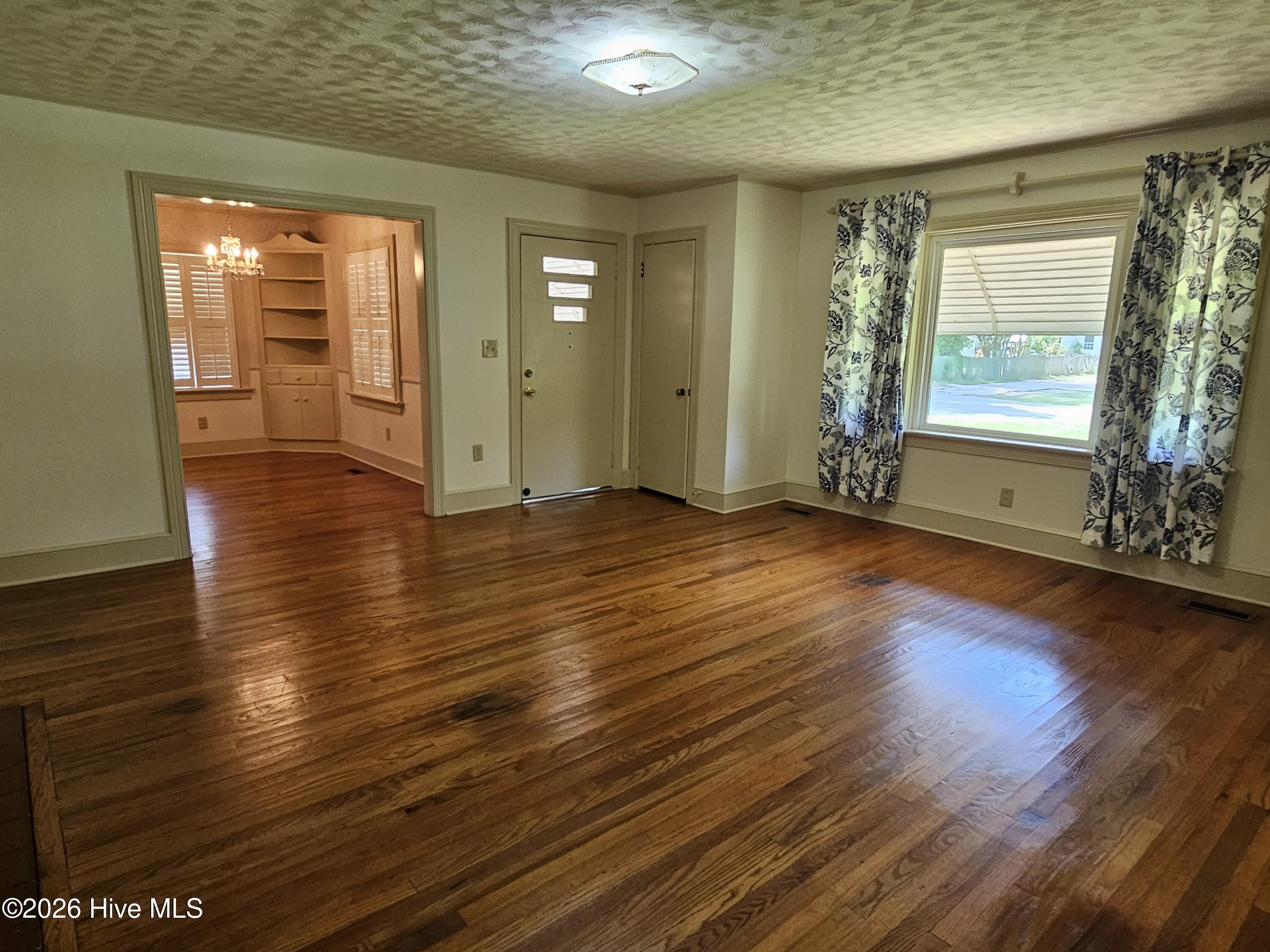 4th image of 702 Stewart Ave, Clinton, NC 28328 | MLS# 100596833