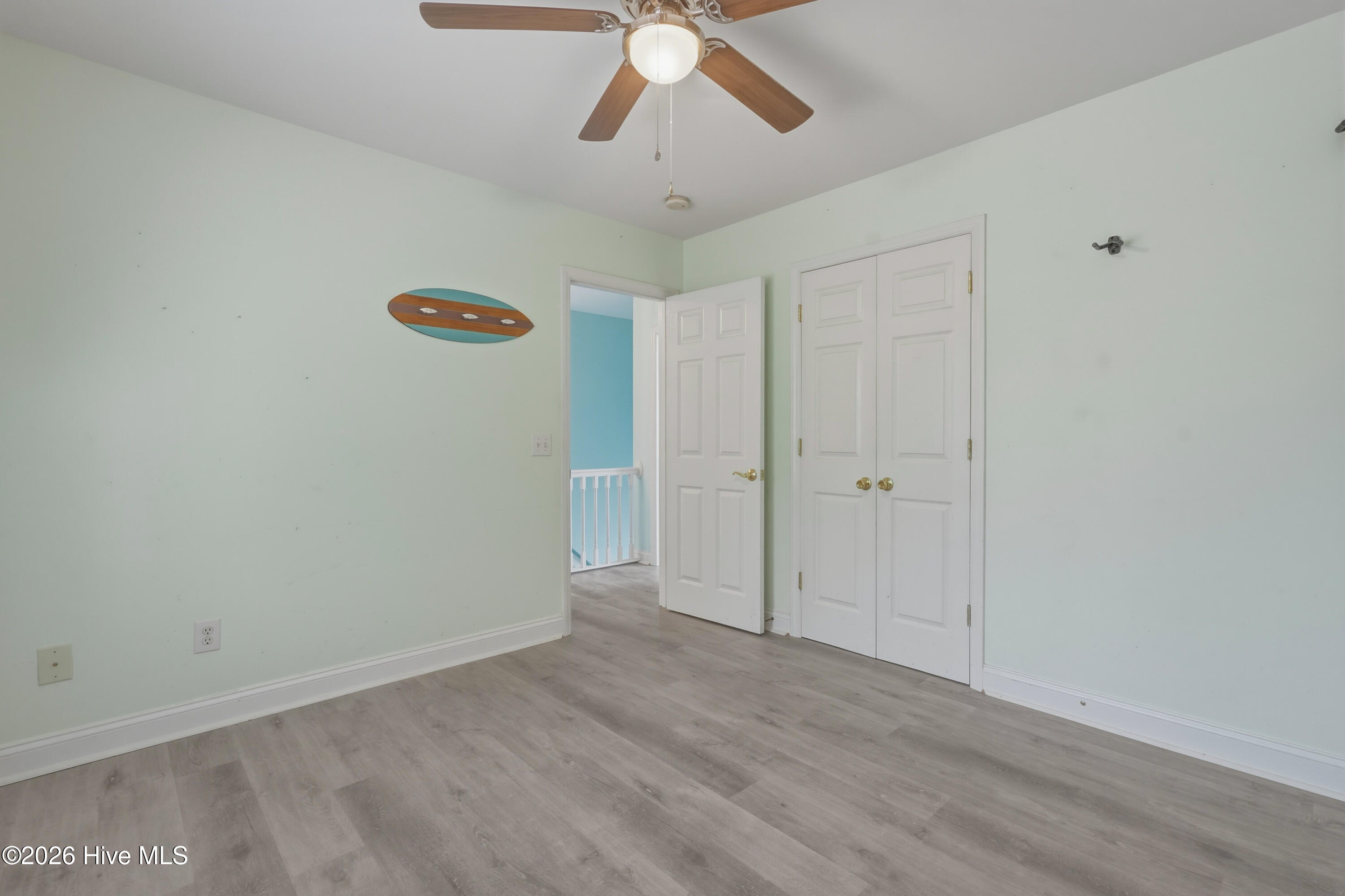 100546381 | Photo 54