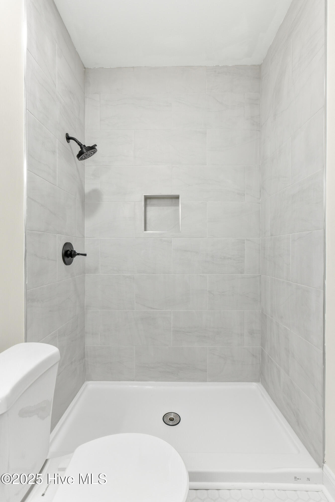 100545446 | Photo 19