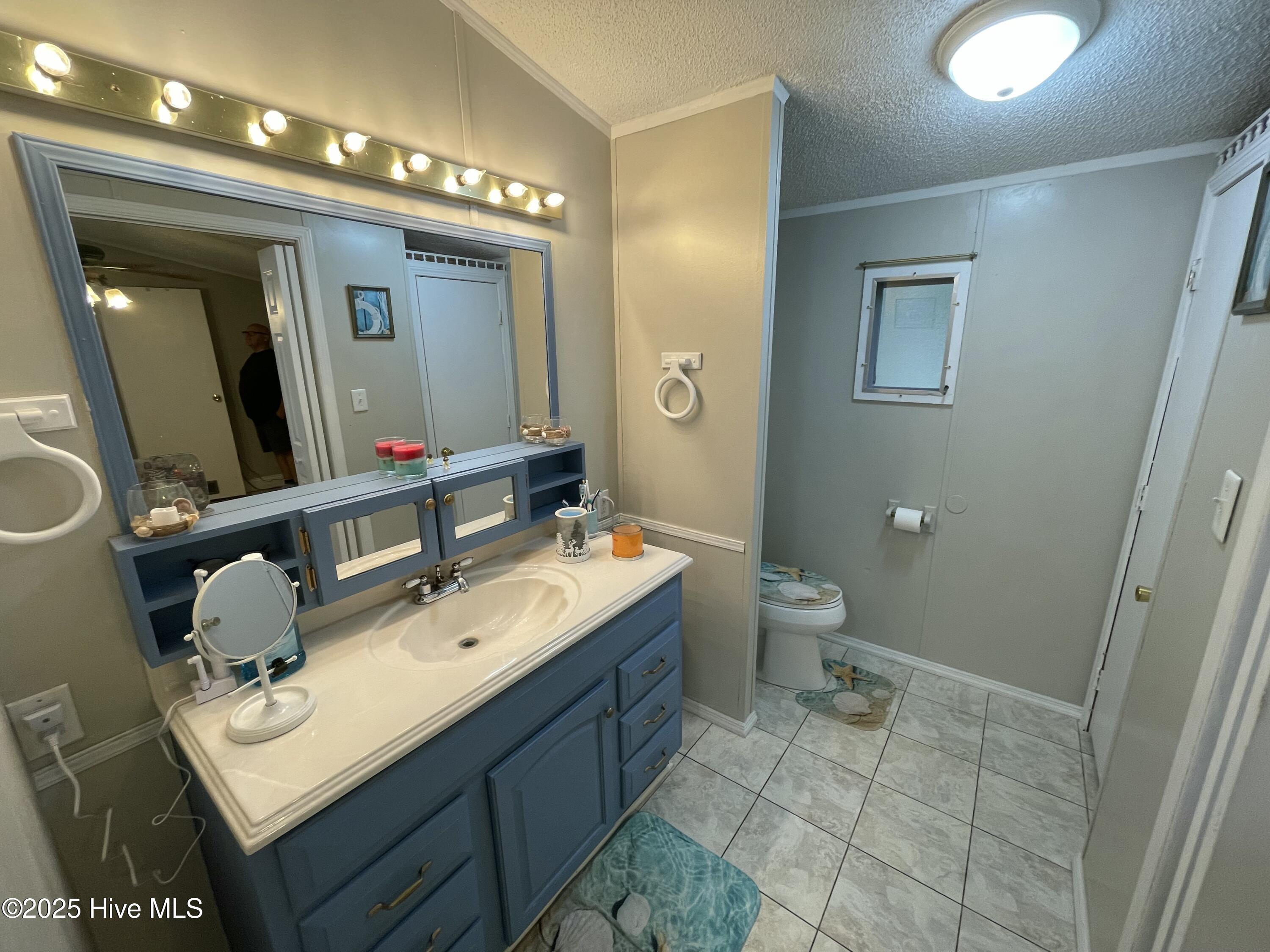 100534304 | Photo 17