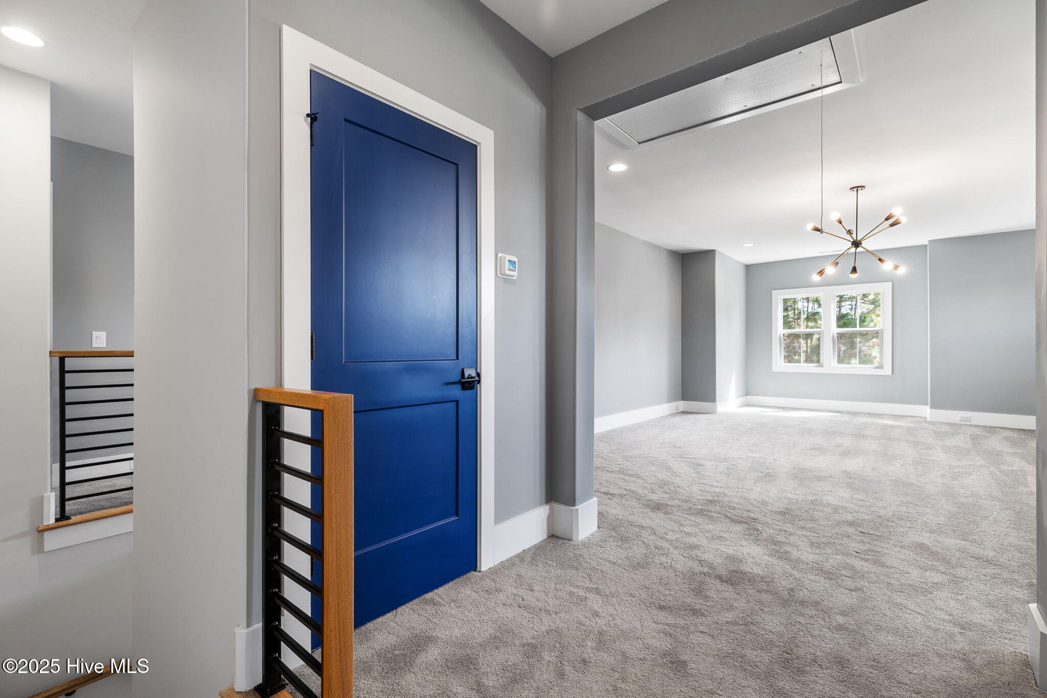 100522632 | Photo 53