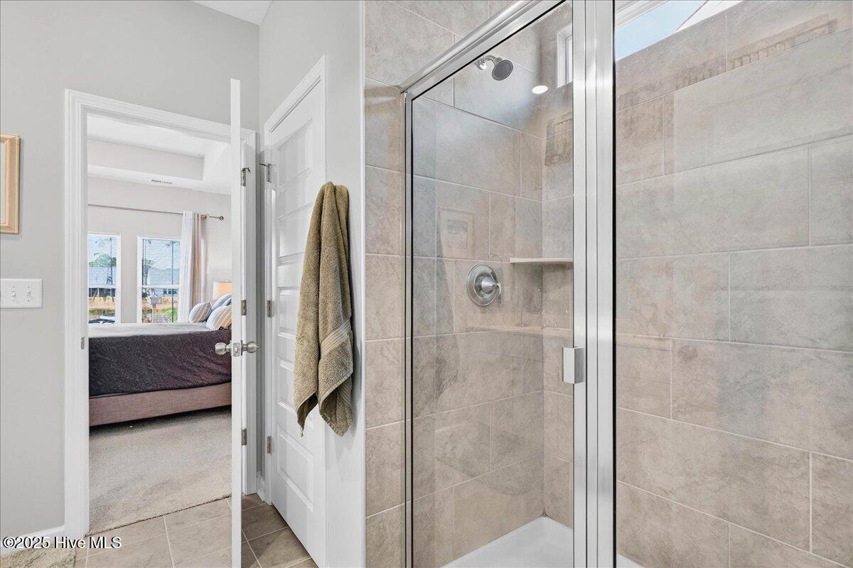 100542470 | Photo 18