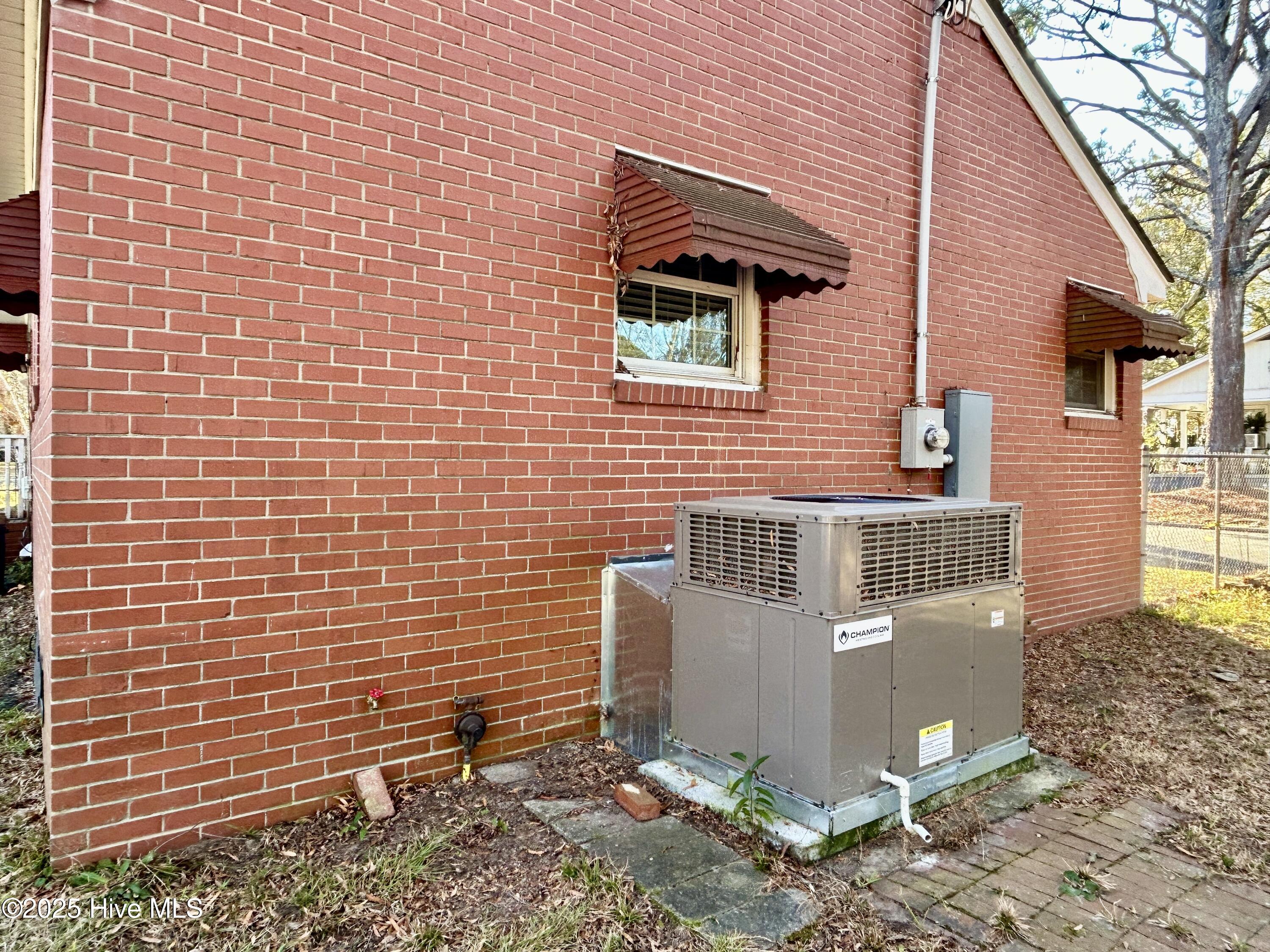 Homes for sale in Scotland Neck, NC | 600 Church St, Scotland Neck, NC 27874 | MLS# 100544350