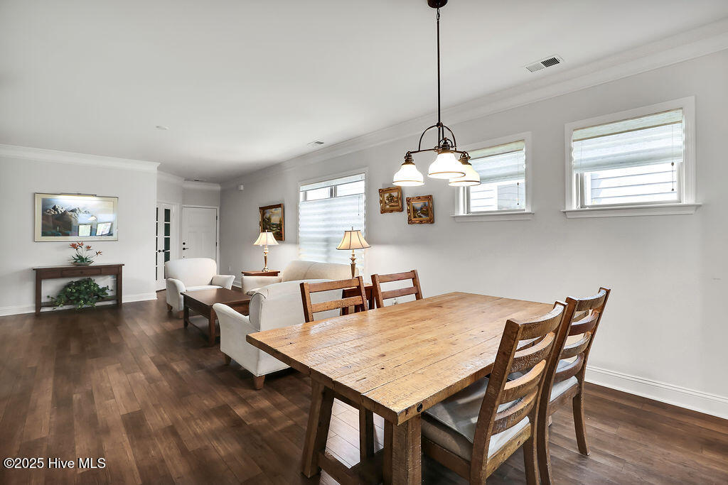 100546286 | Photo 10