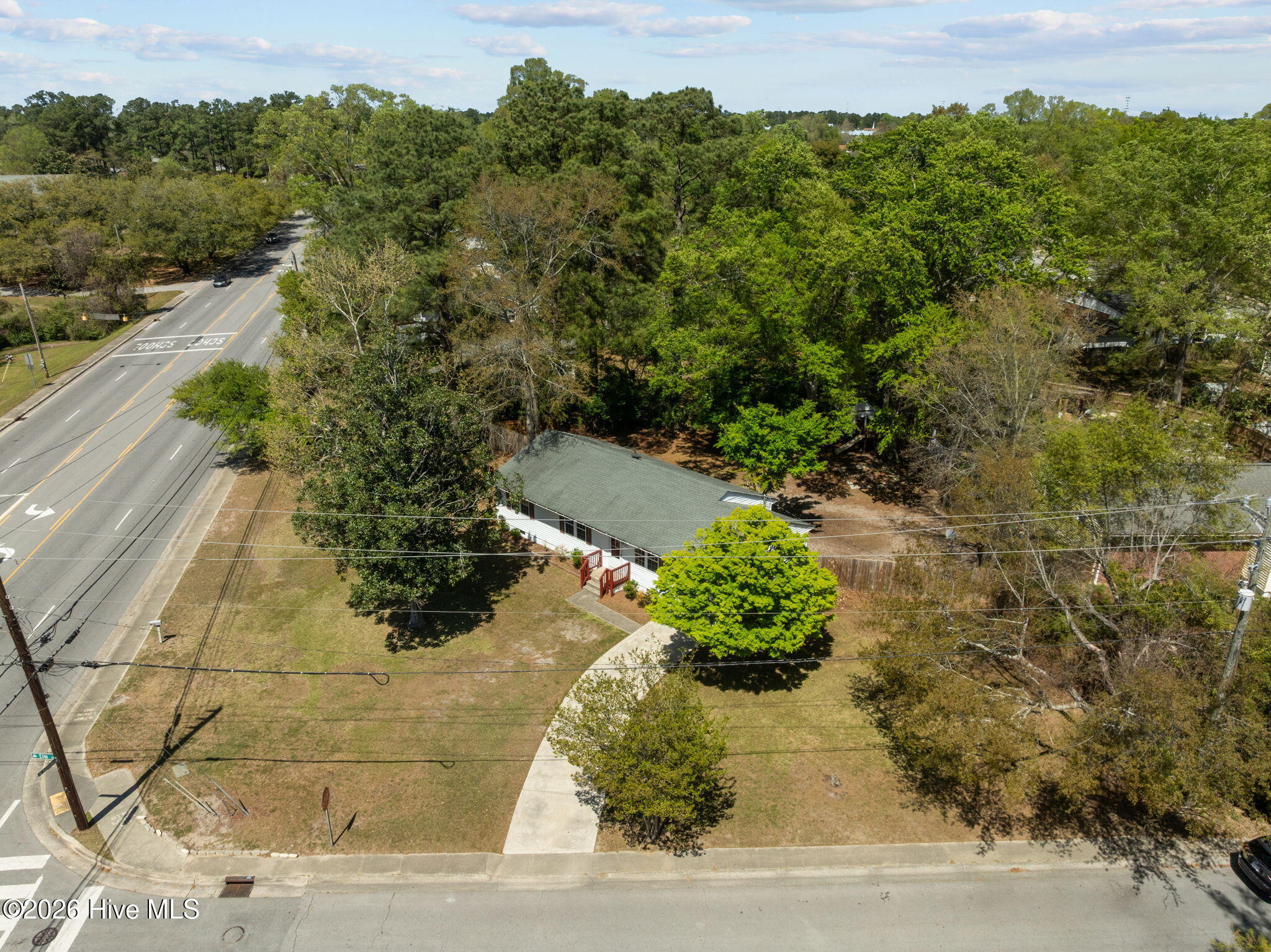 100562753 | Photo 46