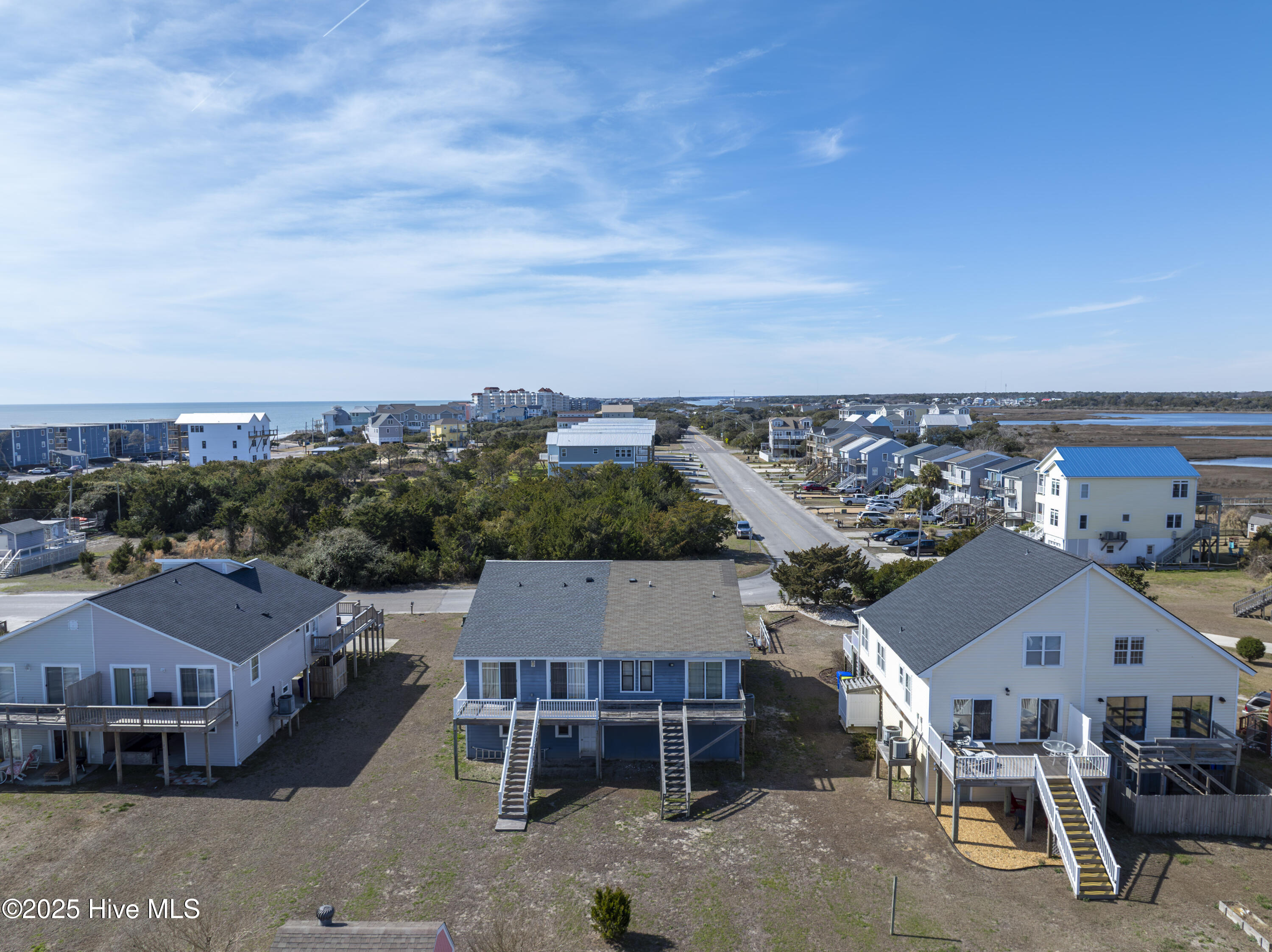 100489747 | Photo 25